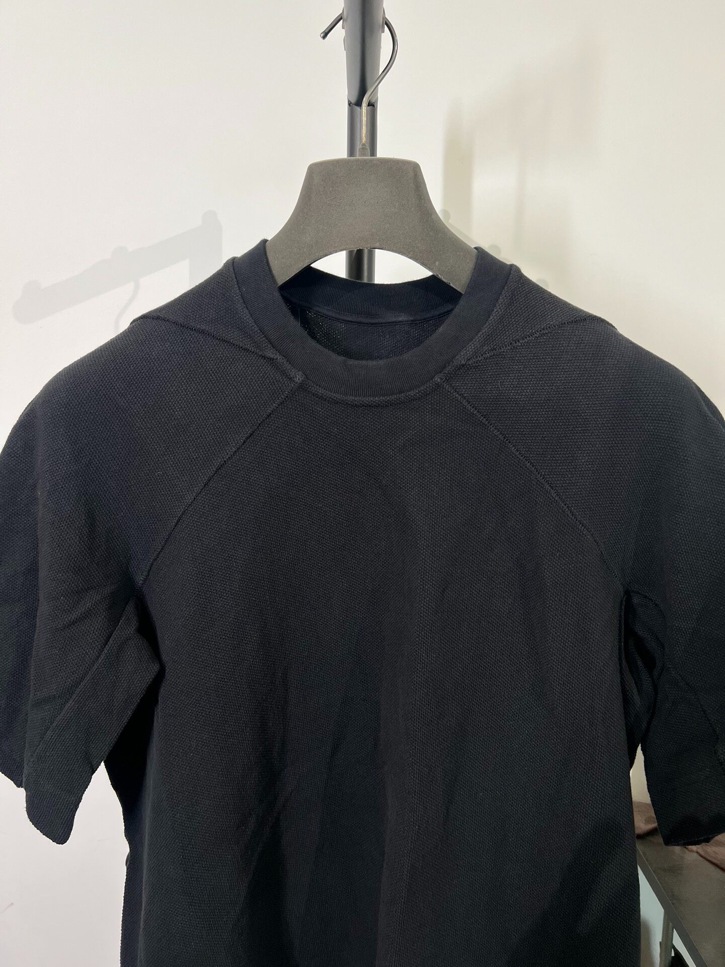 Boris Bidjan Saberi Oversized Short-sleeve Sweatshirt — detail