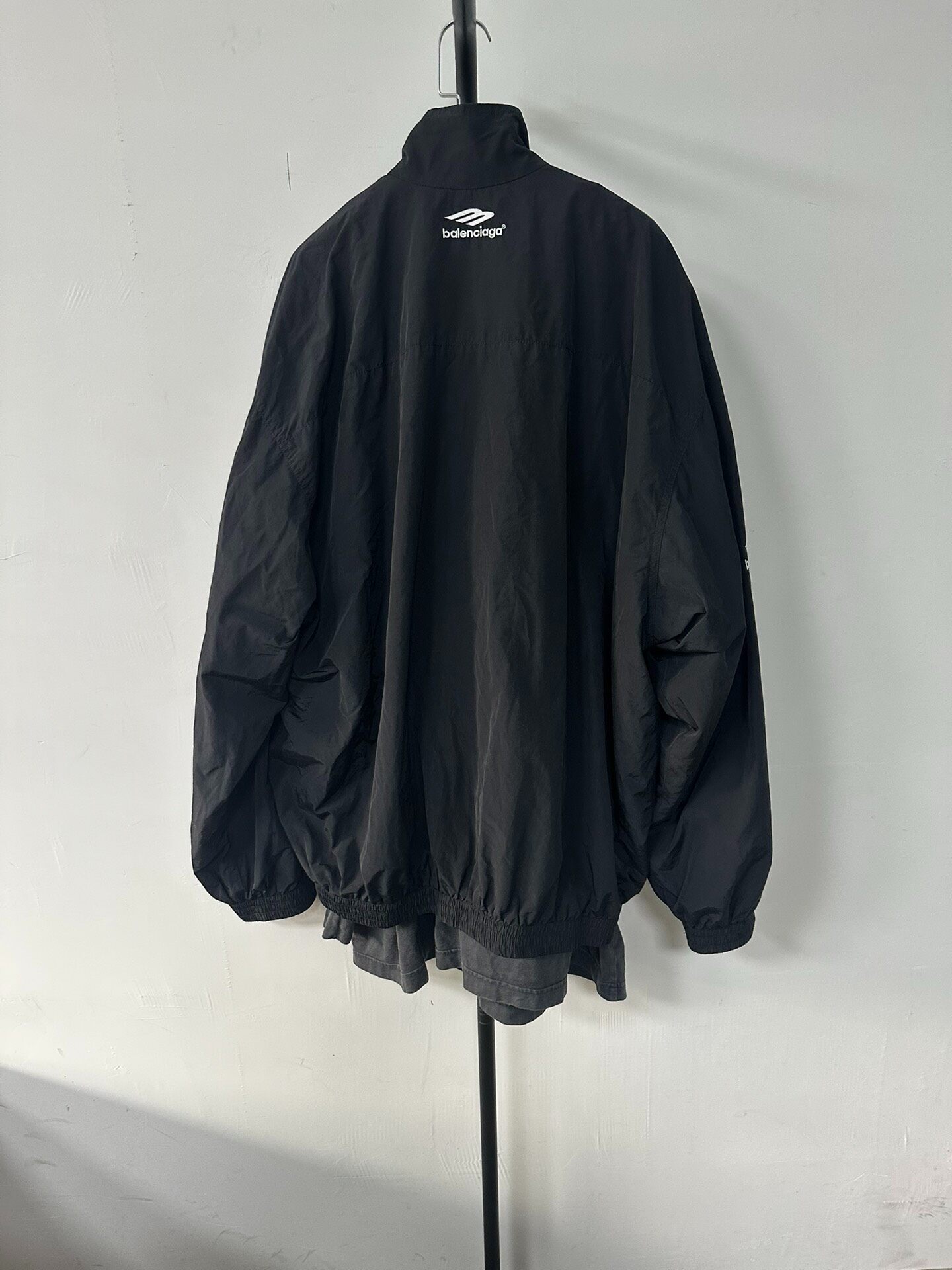 Balenciaga Loose Fit Zip-Up Jacket — front