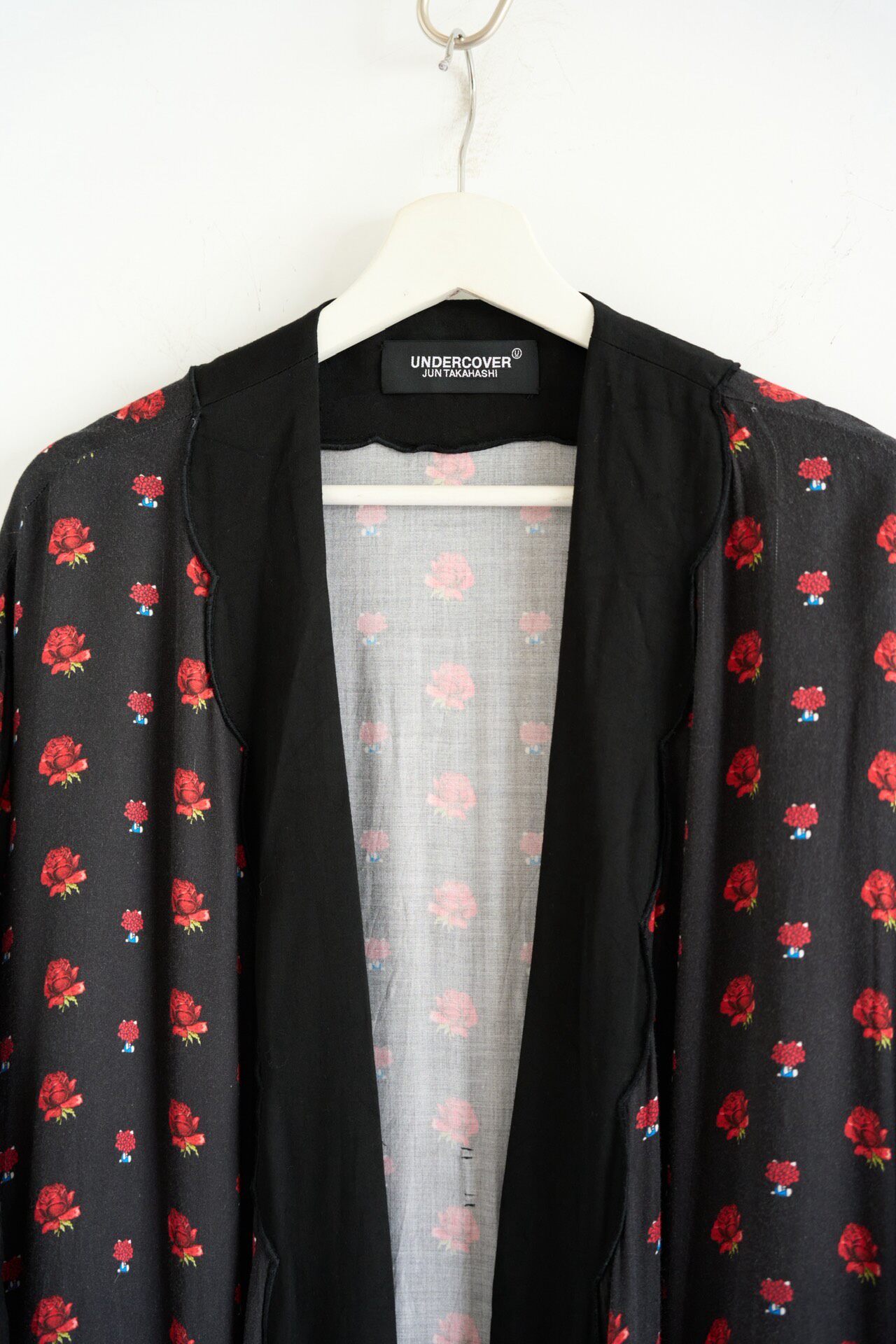 Undercover 21SS Rose Print Bathrobe Coat — detail