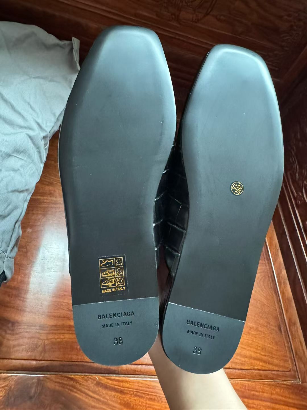 Balenciaga Croc-effect Mule Sandals — back