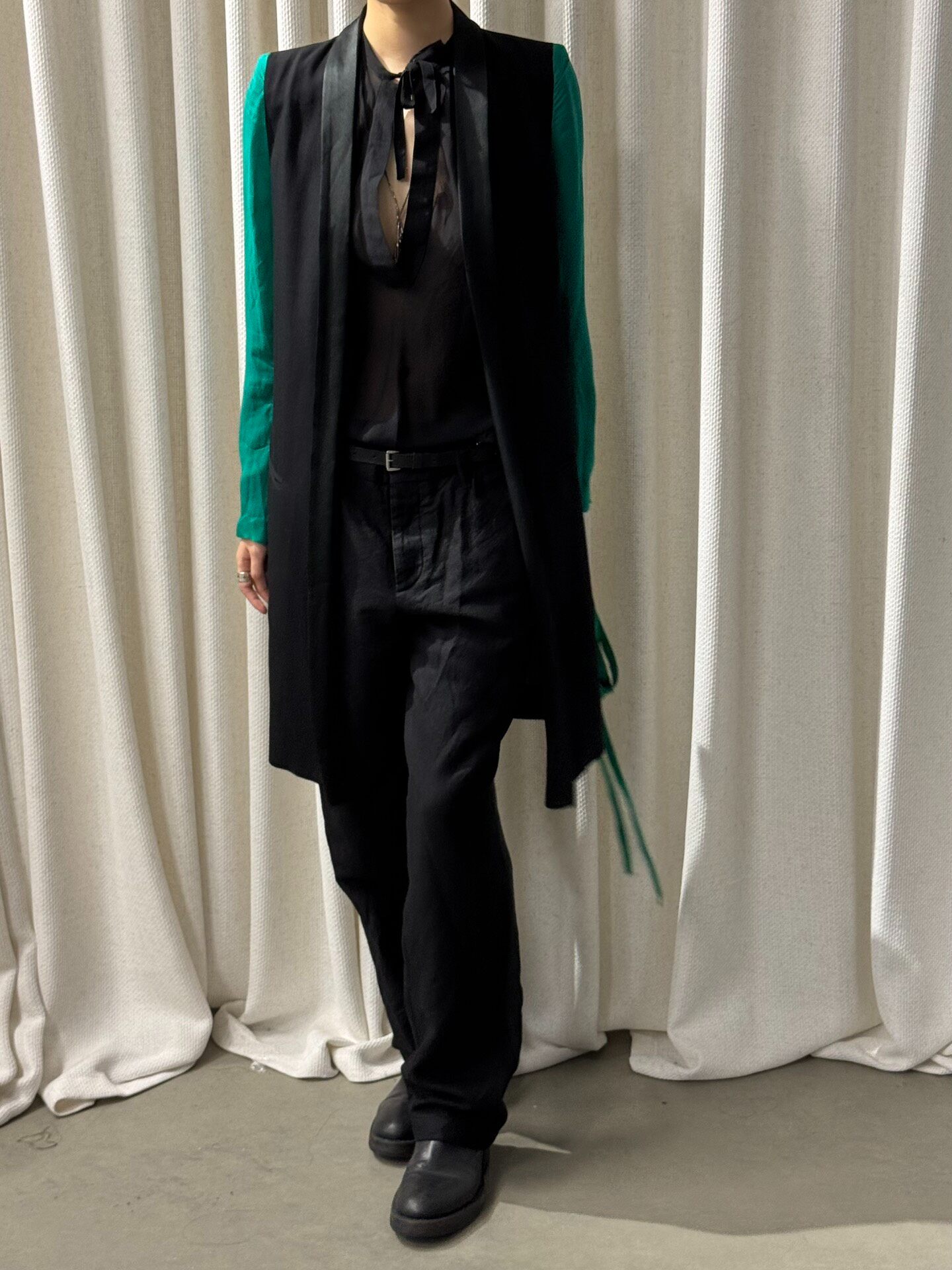 Ann Demeulemeester SS2016 Teal Coat — detail
