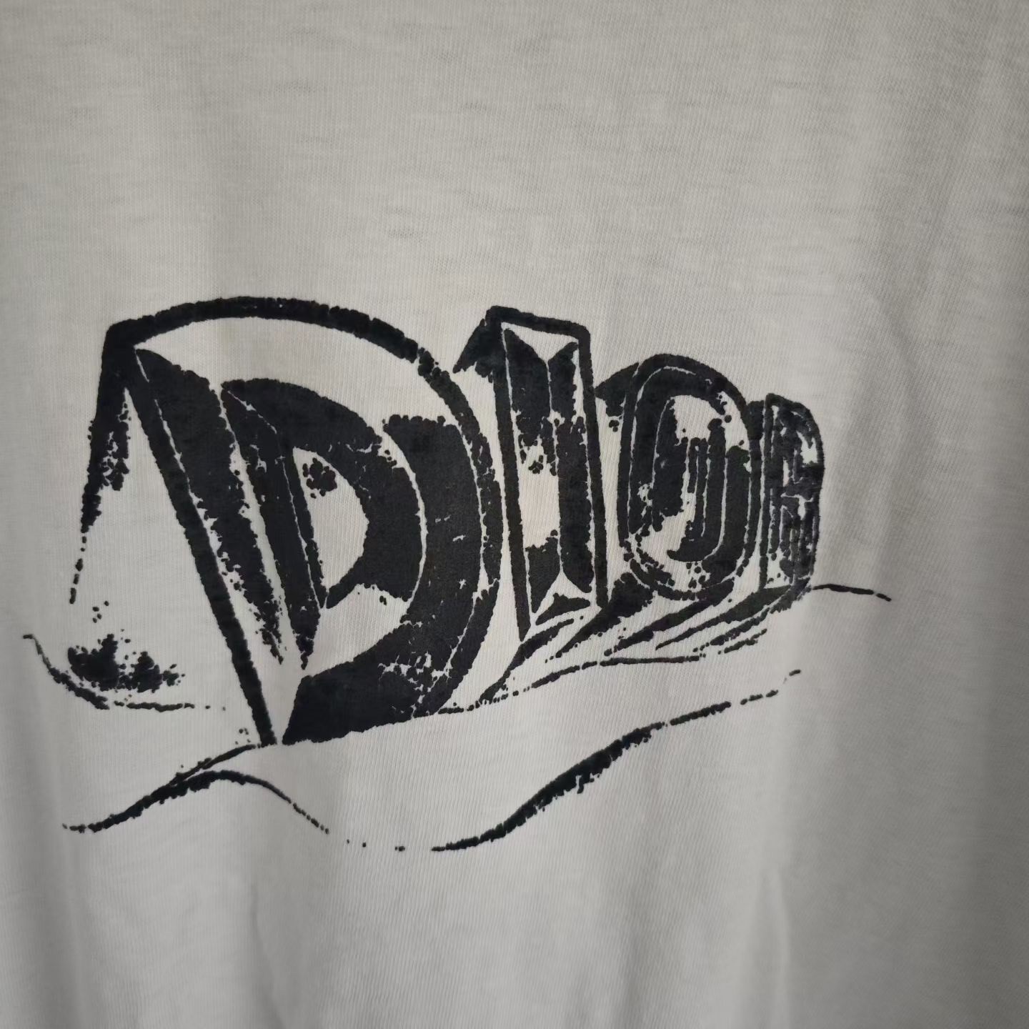 Dior Men's Short-Sleeve Logo T-Shirt — detail
