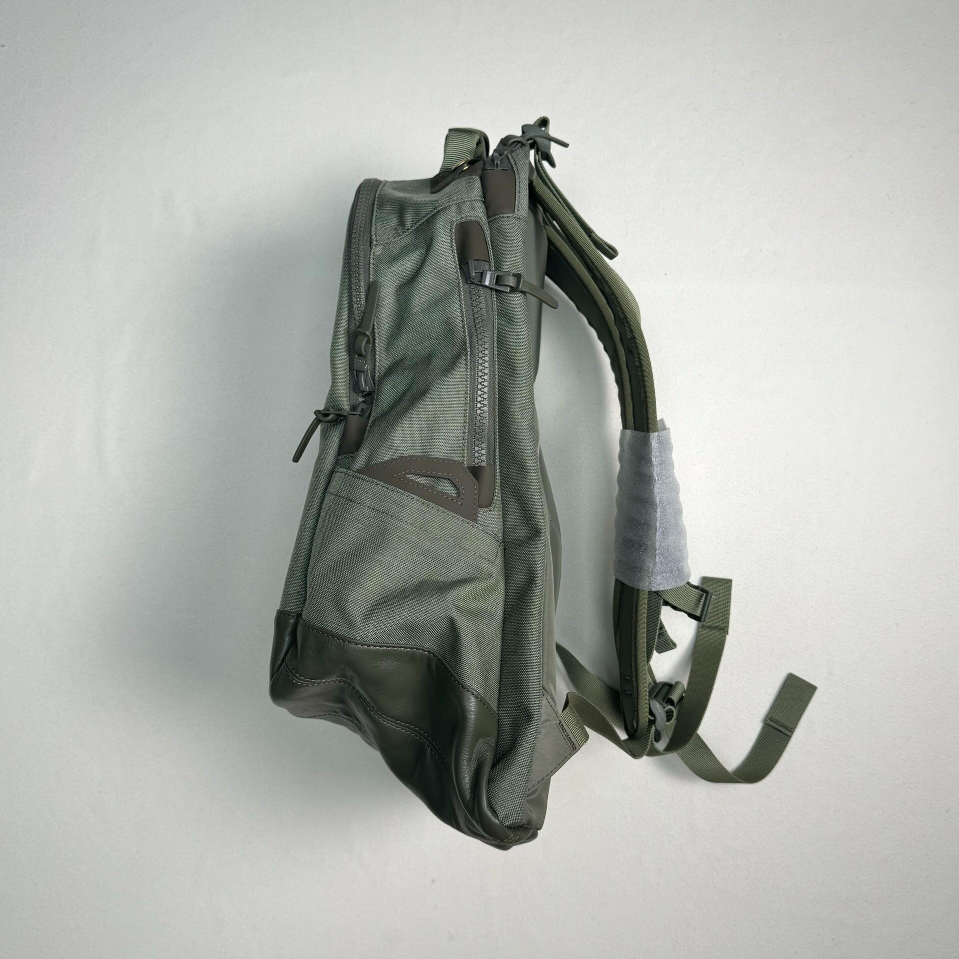 Visvim 26ss CORDURA 20L Backpack — back