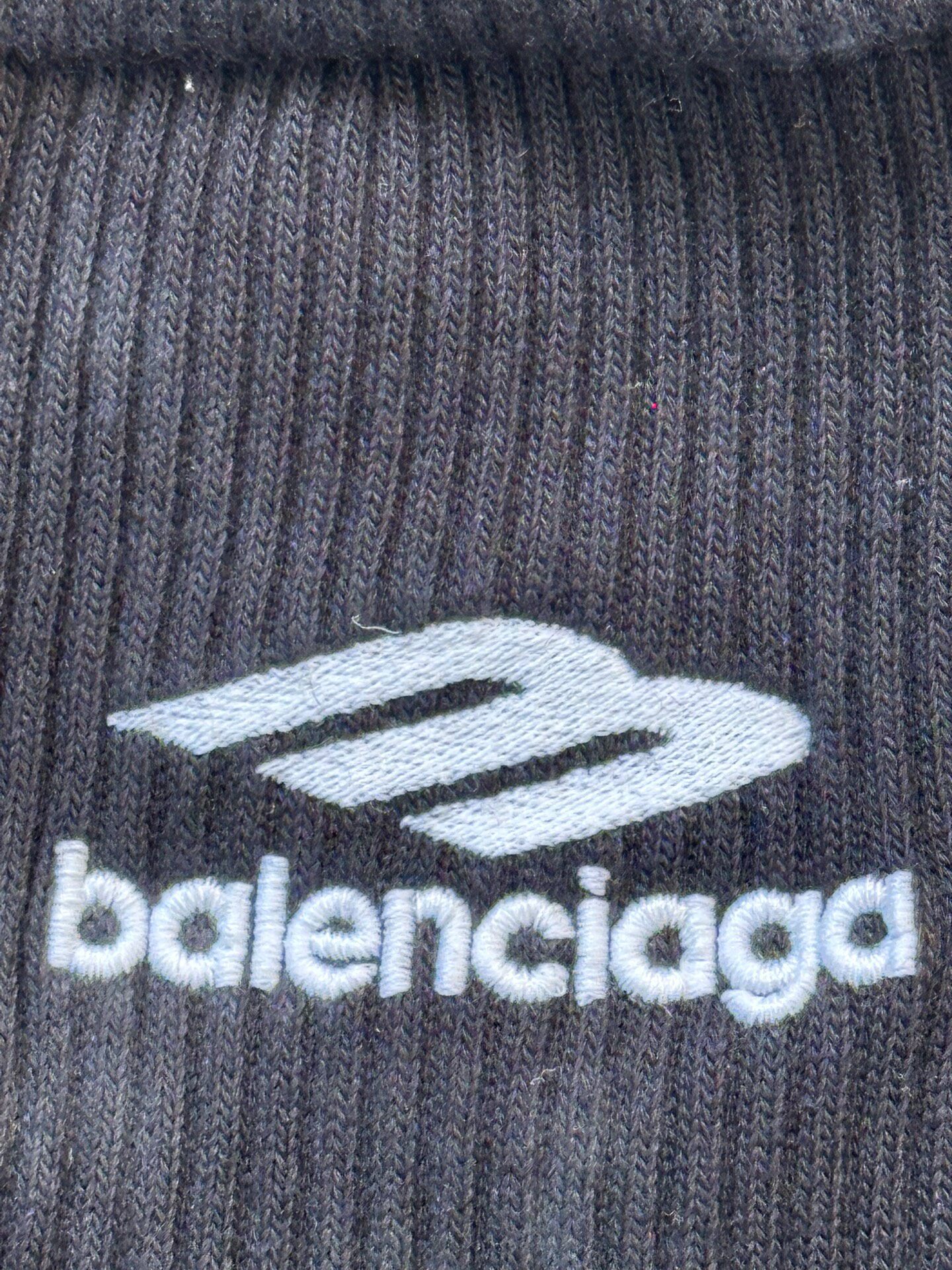 Balenciaga Black Logo Knit Beanie — detail