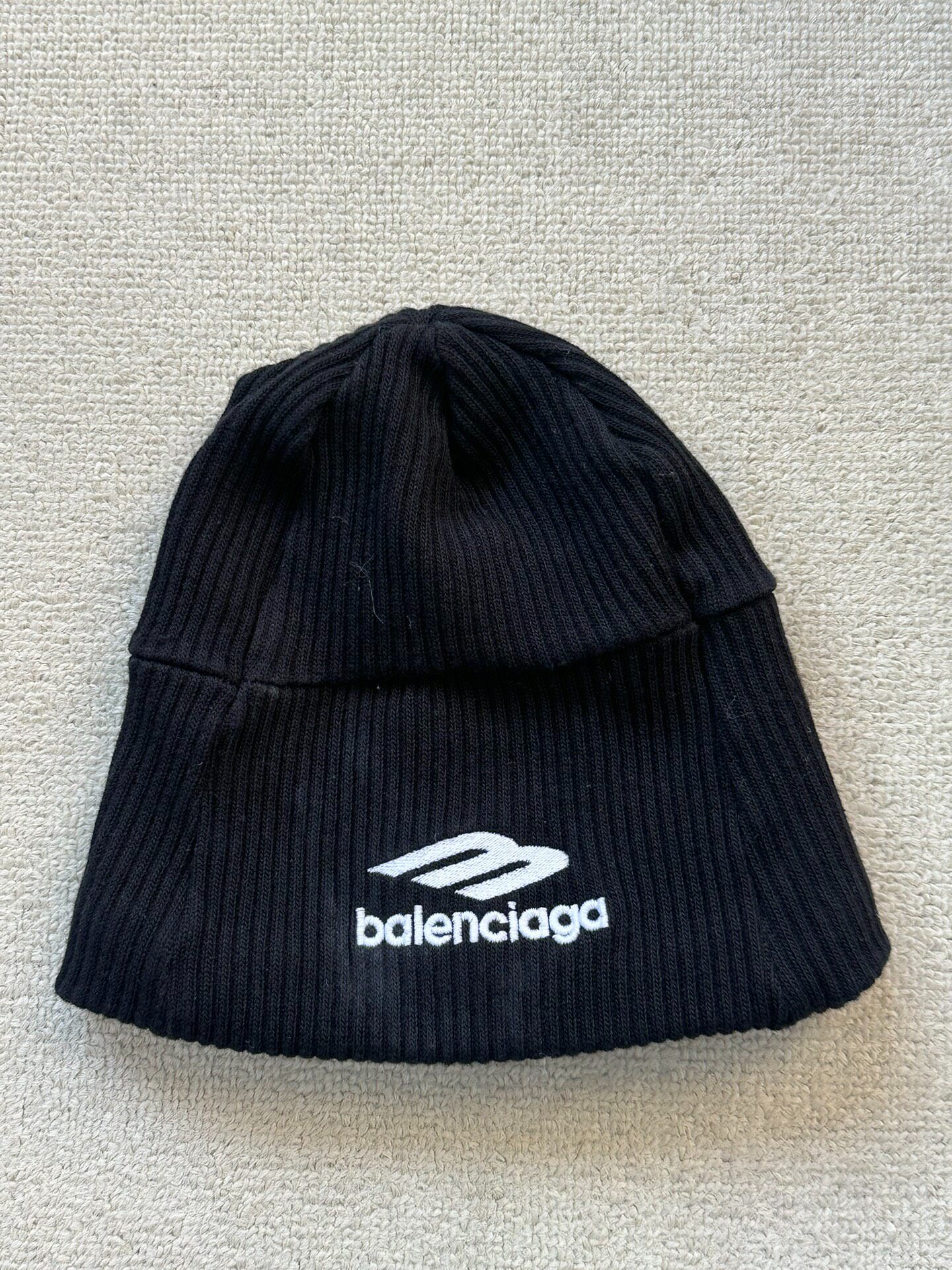 Balenciaga Black Logo Knit Beanie