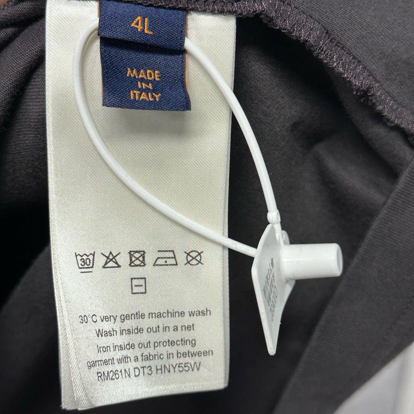 Louis Vuitton SS26 Logo T-shirt — label