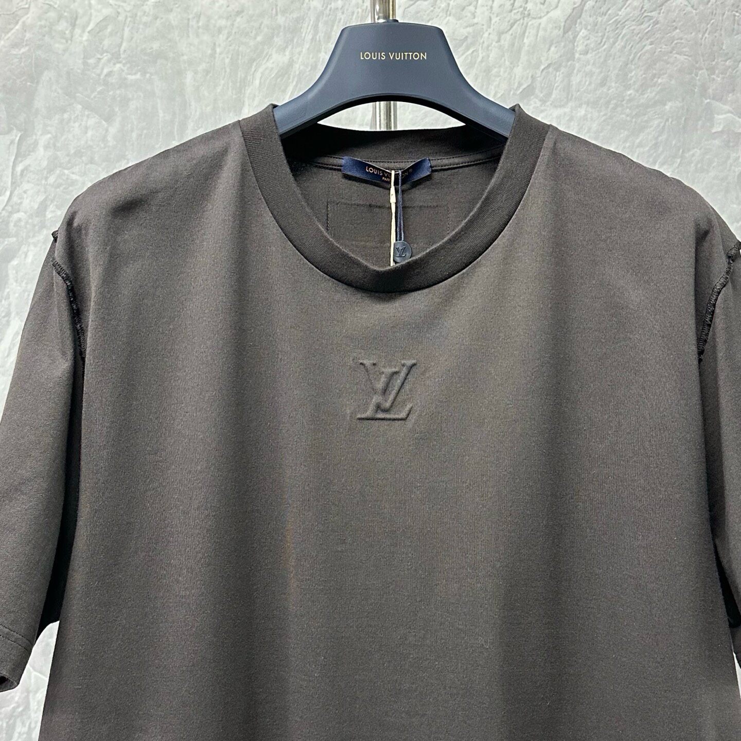 Louis Vuitton SS26 Logo T-shirt — detail