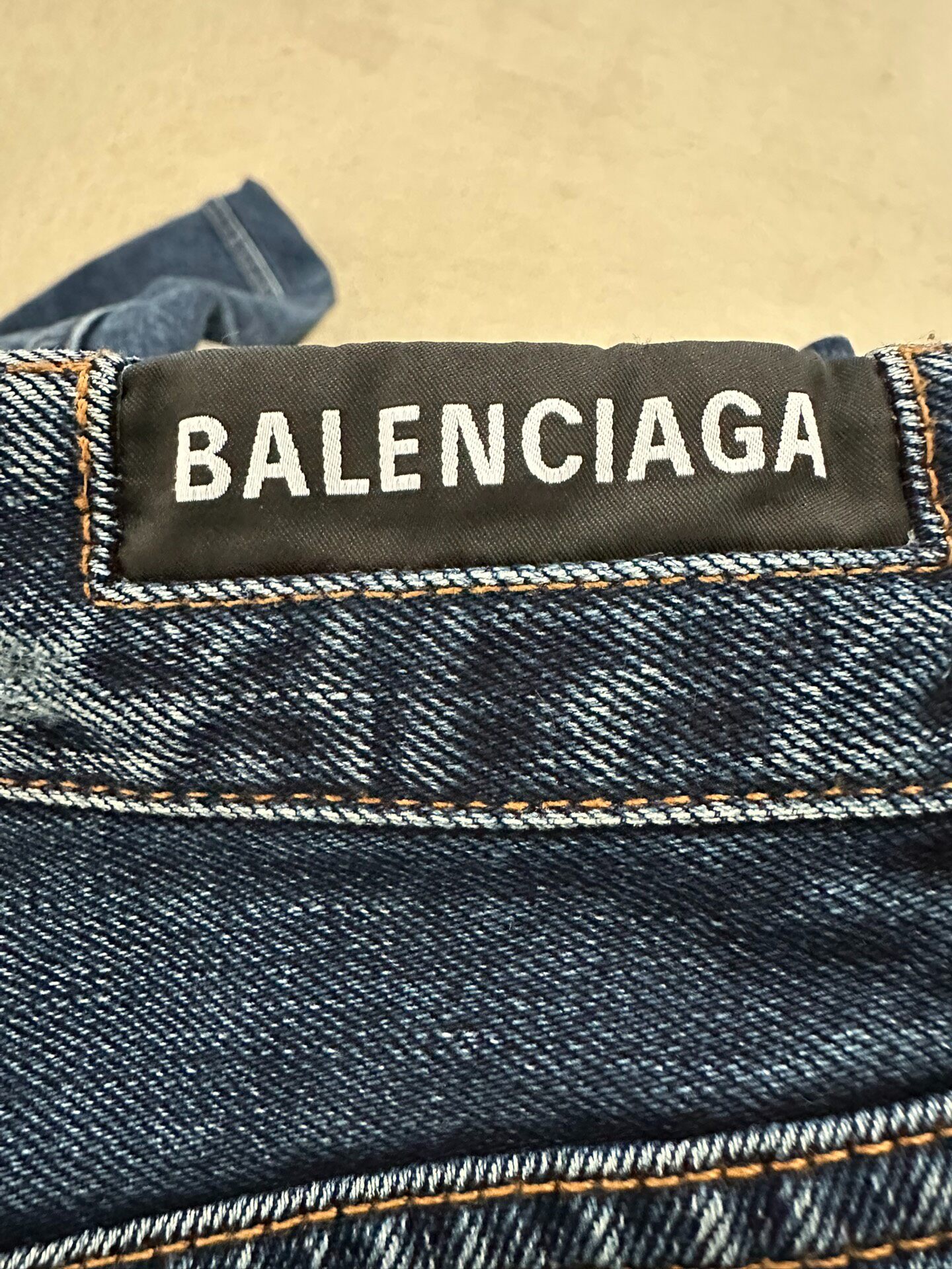 Balenciaga Women’s Blue Loose Denim Jeans — detail