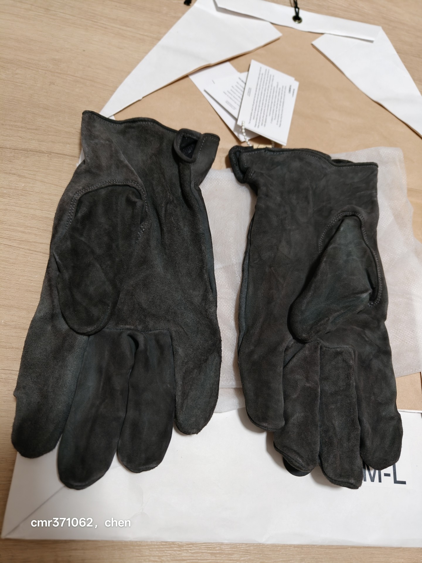 Visvim 25AW Black Leather Biker Gloves — label