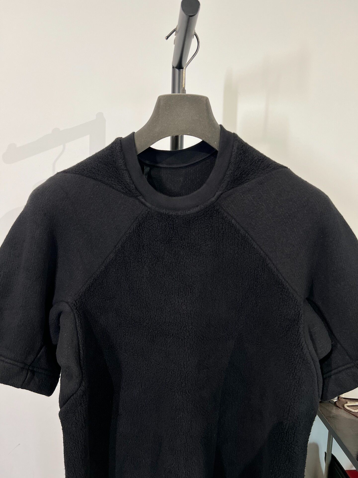 Boris Bidjan Saberi Fleece Sweatshirt — detail