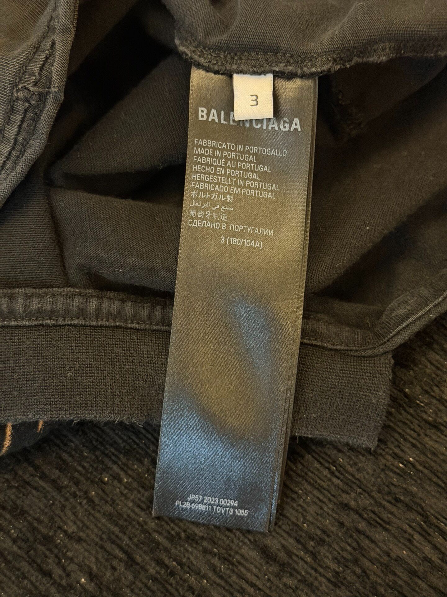 Balenciaga Reversed Eiffel Tower Tee — label