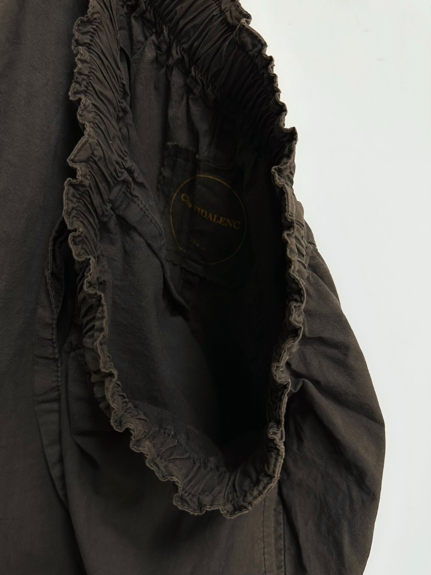 Charcoal Paper Cotton Drawstring Pants — label