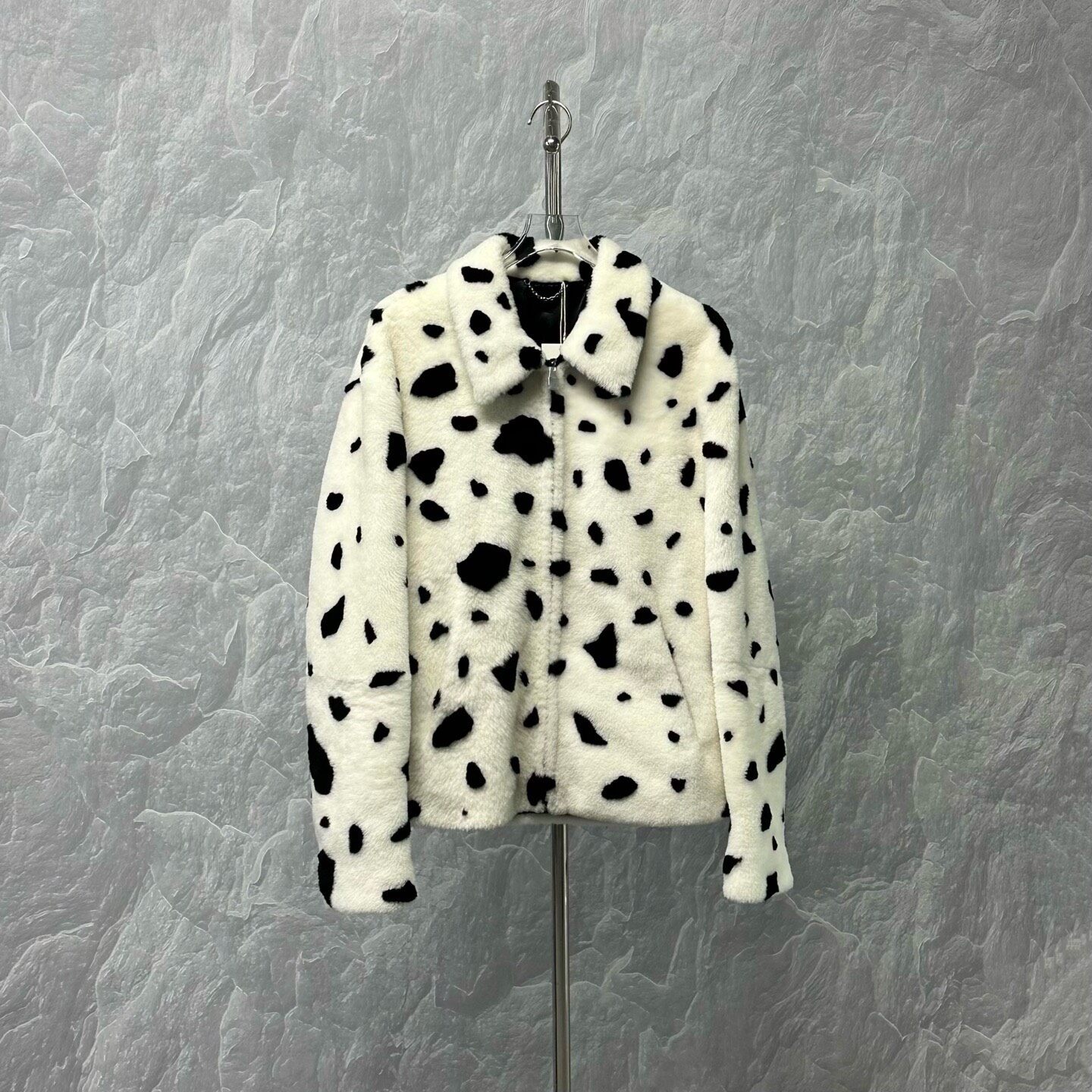 LV SS25 Men's Size 54 Collared Fur Coat — front