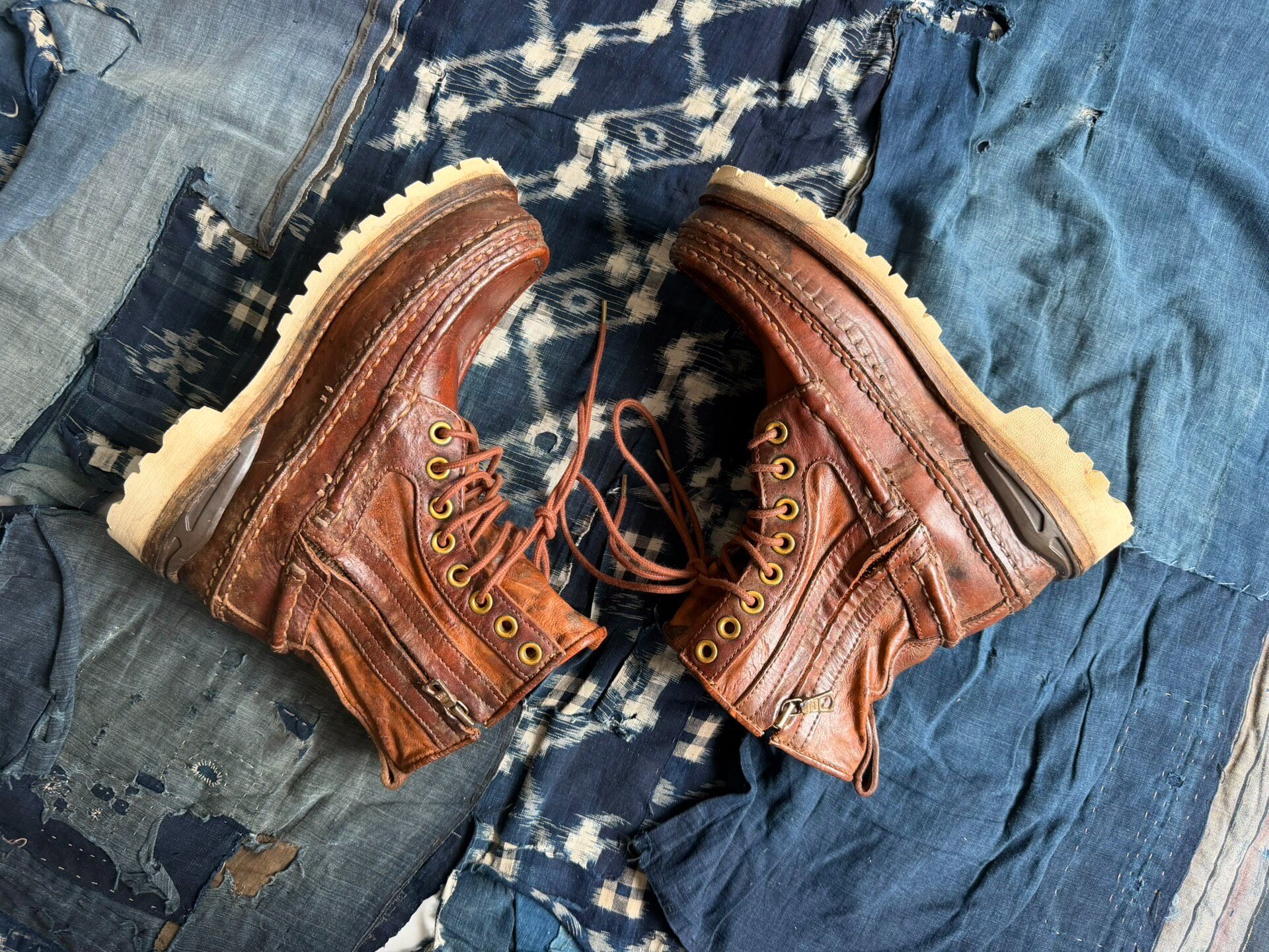 Visvim 22aw ICT Grizzly Boots — detail