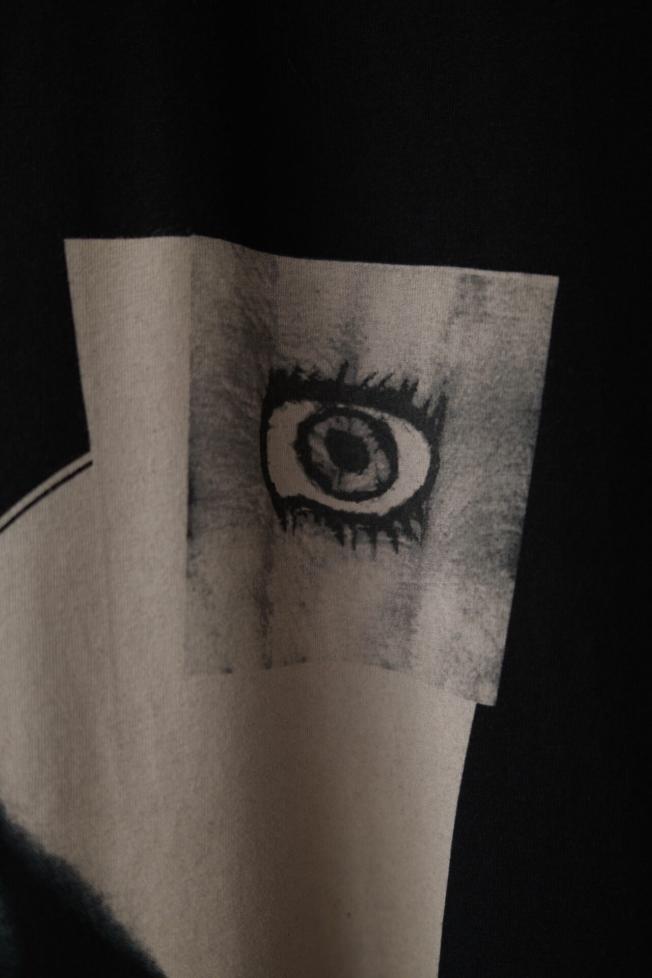 Yohji Yamamoto 18AW Oversized Eye Print Top — back