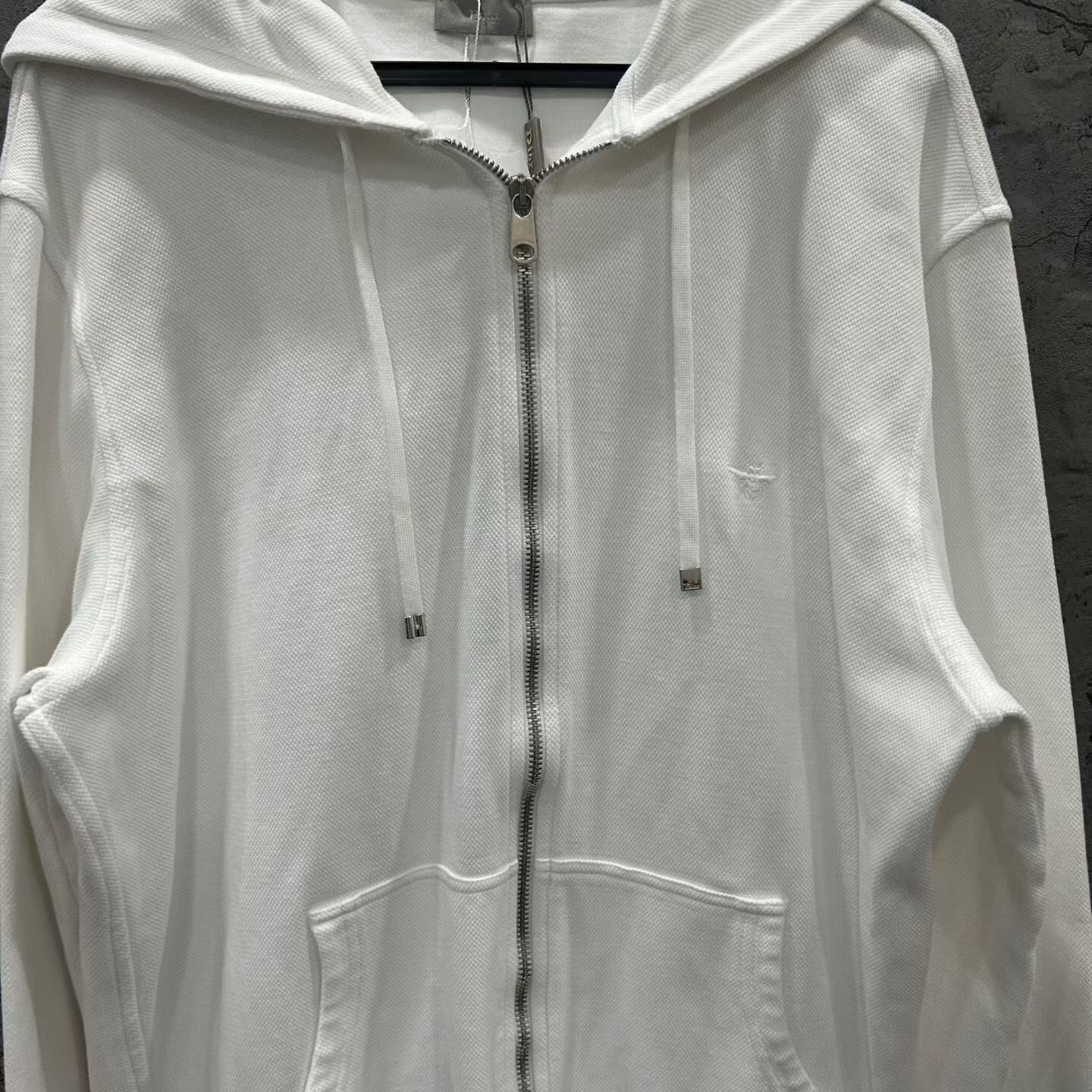 Dior Small Bee White Hooded Zip Jacket — detail
