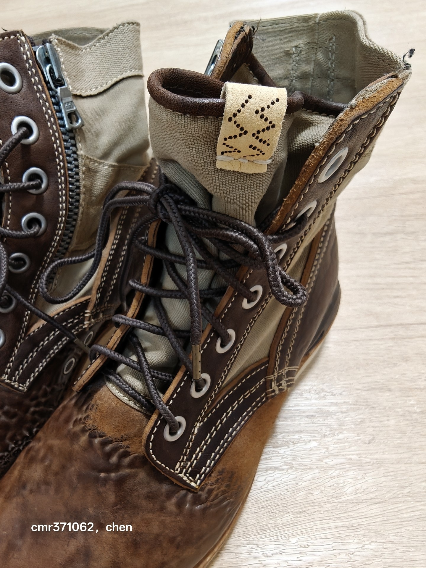 VISVIM 22AW 7 Hole '73-Folk Boots — detail