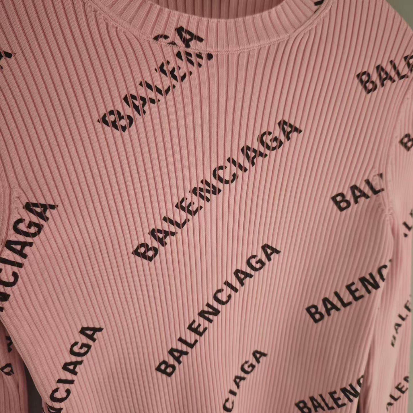 Balenciaga Pink Logo Knit Top — detail