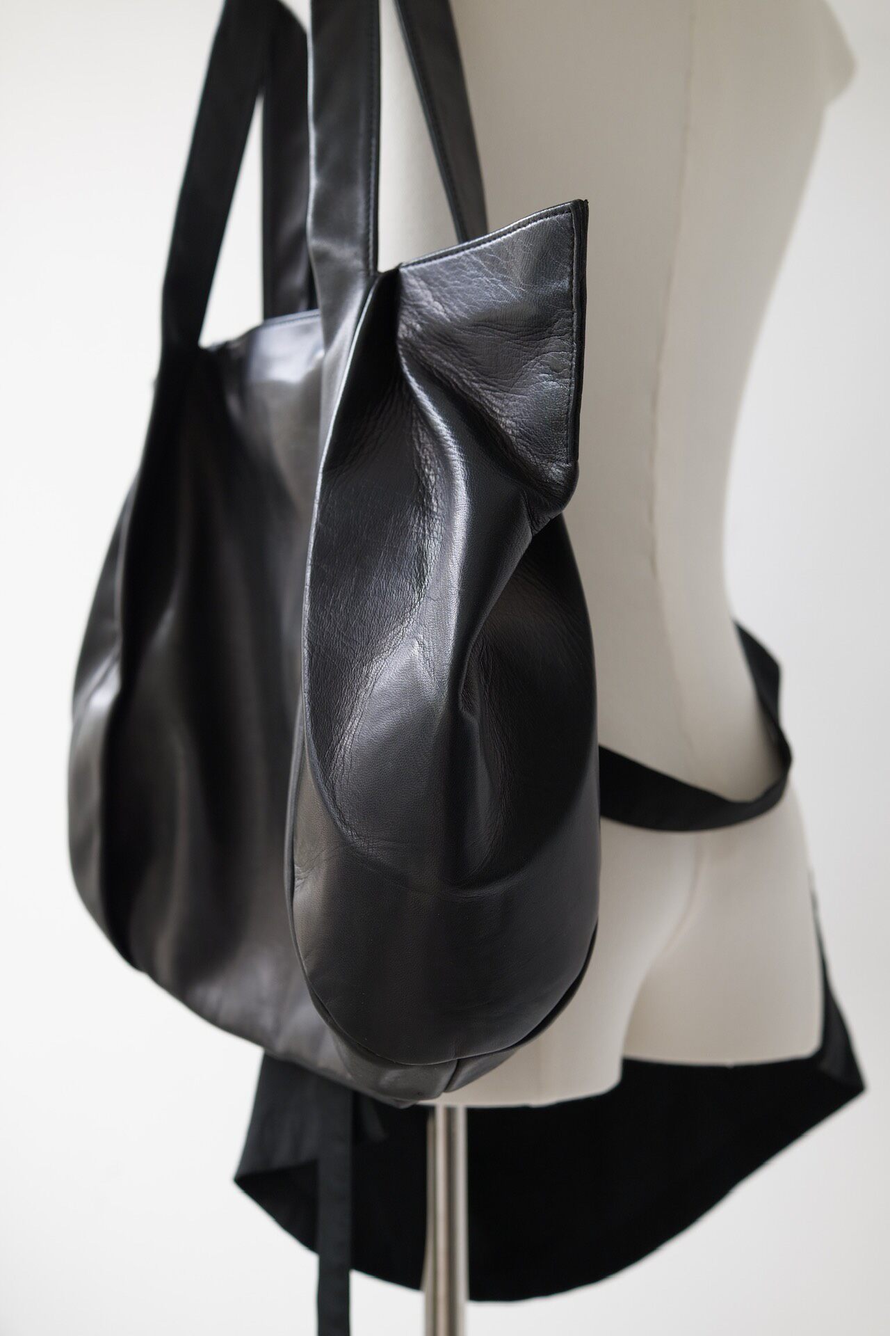 Yohji Yamamoto 18SS Irregular Leather Tote Bag — back
