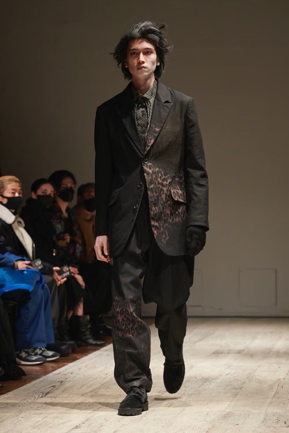 Yohji Yamamoto 22AW Tea Leopard Blazer — front