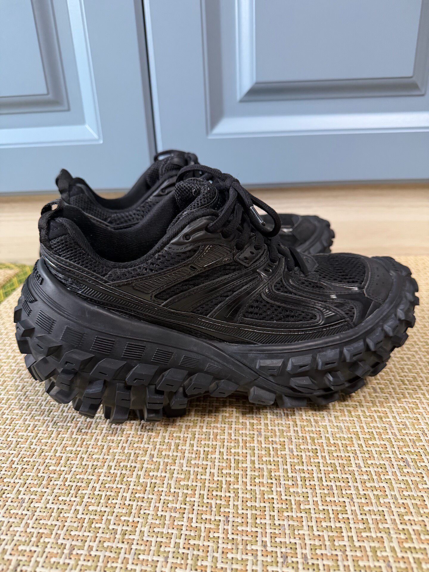 Balenciaga Defender Black Chunky Sneakers — front