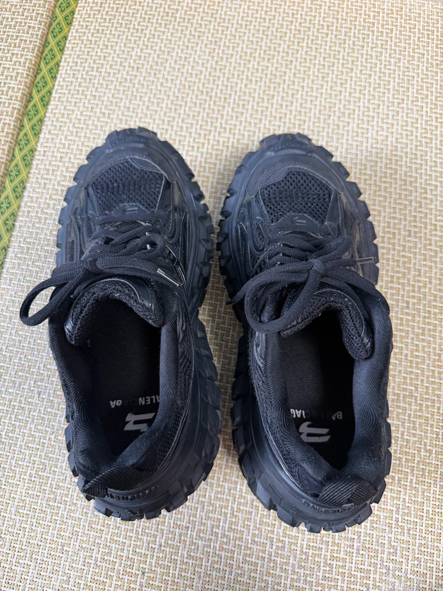 Balenciaga Defender Black Chunky Sneakers — detail