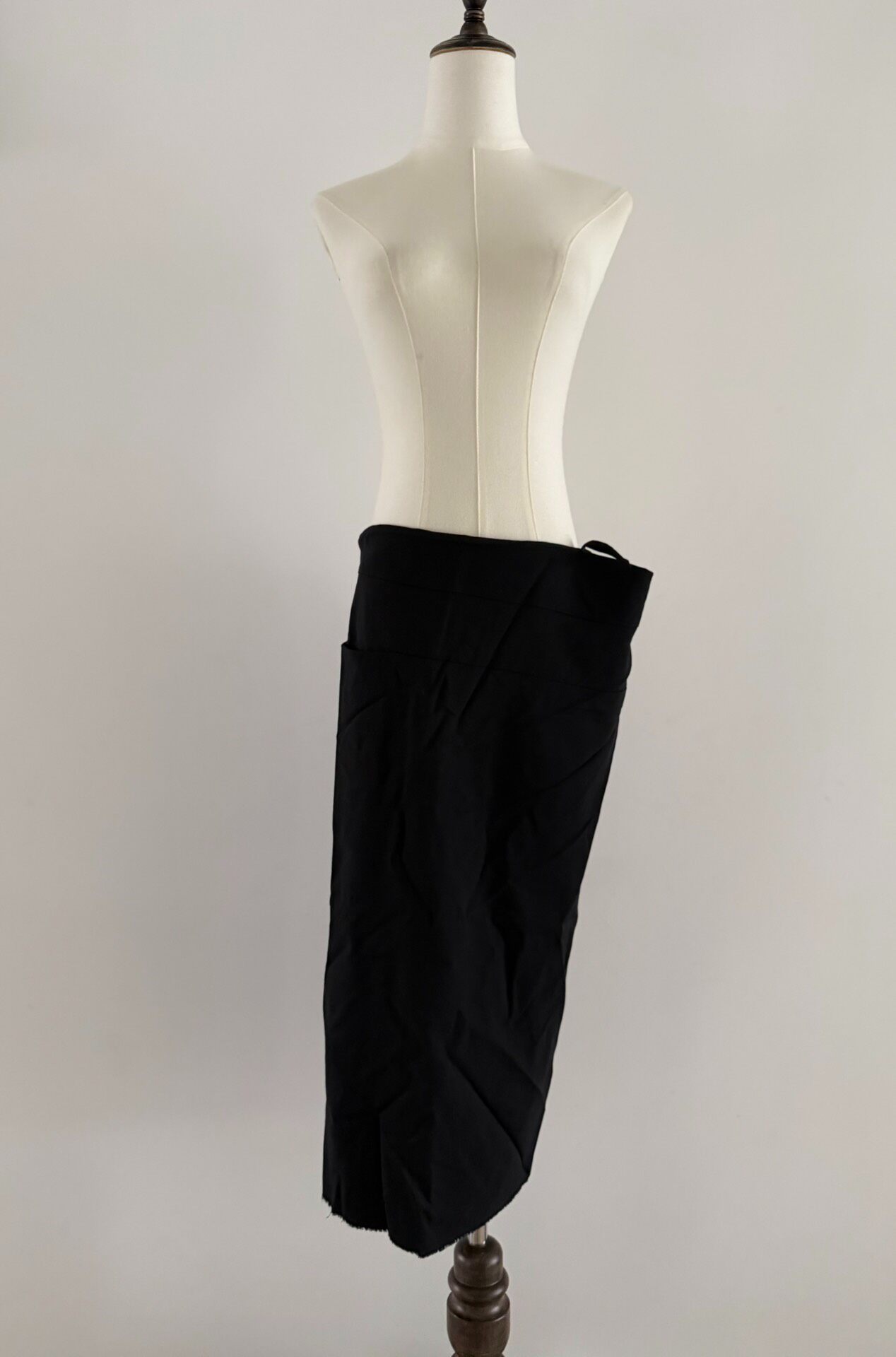Yohji Yamamoto 90s Asymmetric Skirt — detail