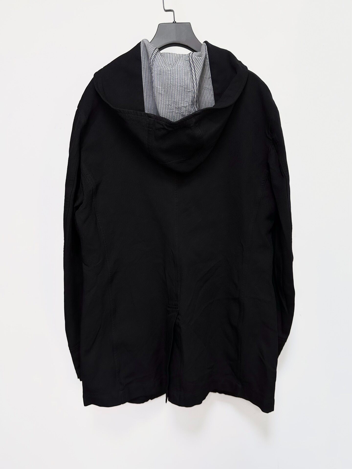 Comme des Garcons Homme Plus 08aw Hooded Blazer — detail