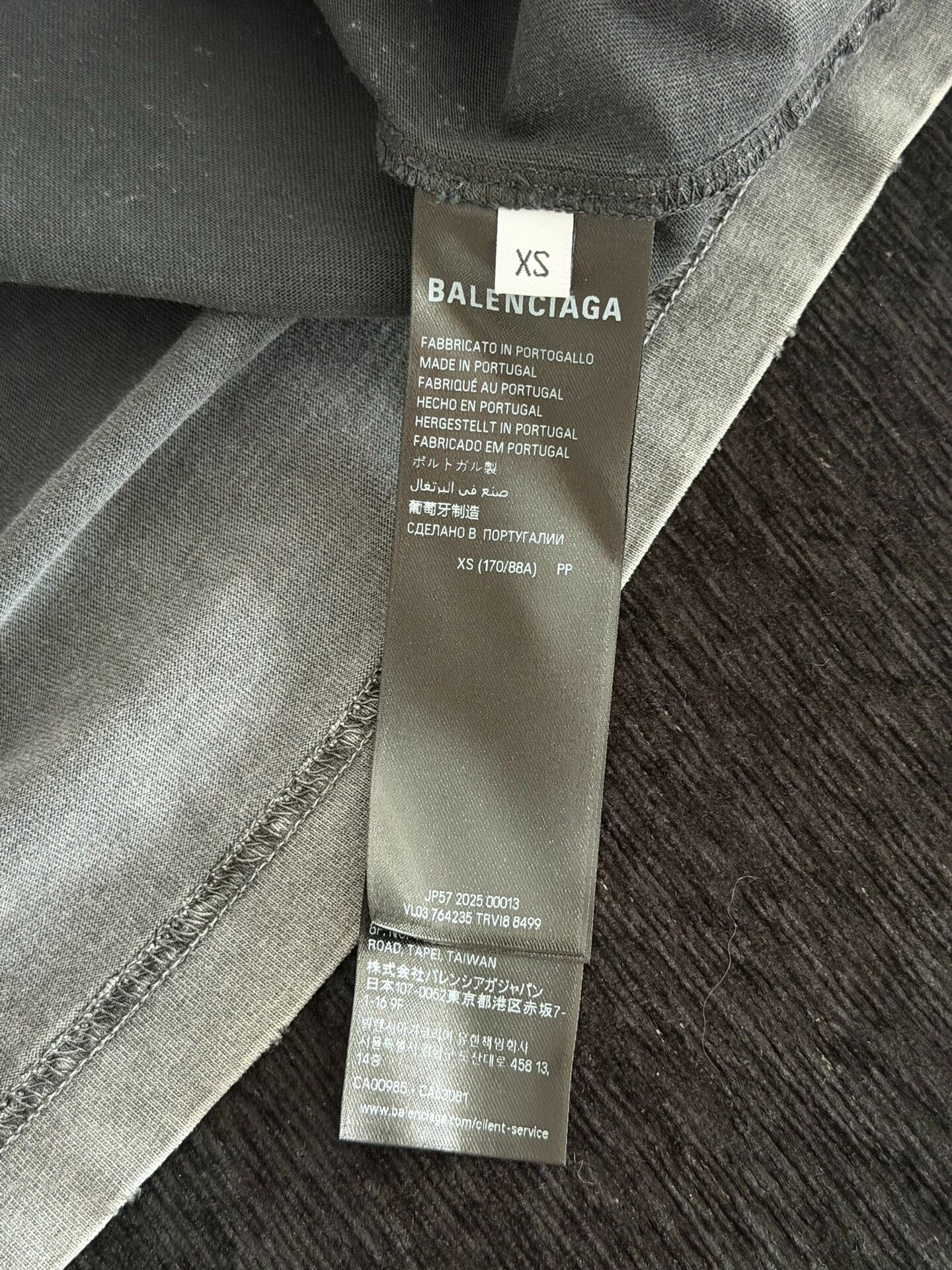 Balenciaga Gray Distressed Short Sleeve T-Shirt — label