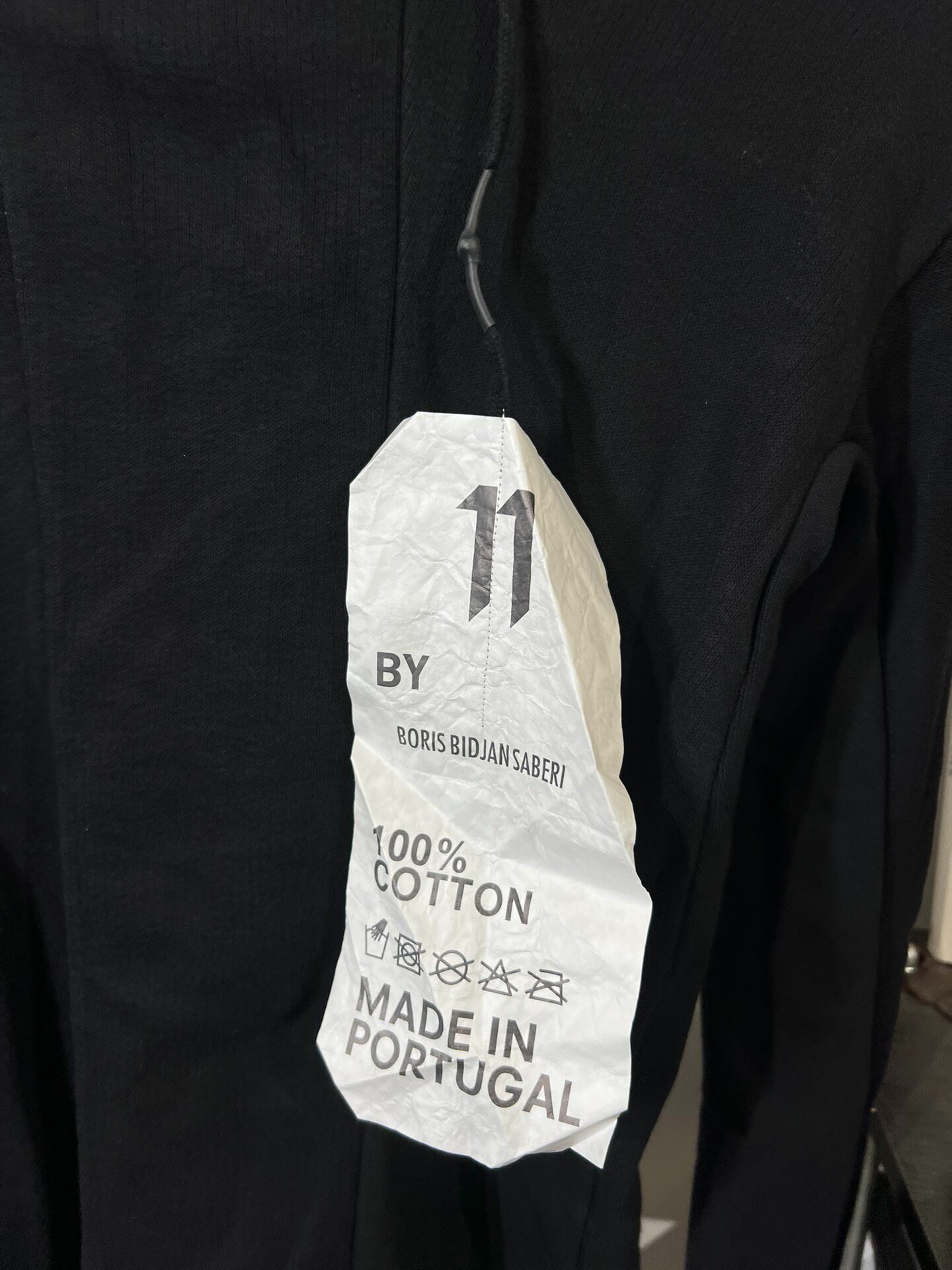 Boris Bidjan Saberi CR3 Sweatshirt — label
