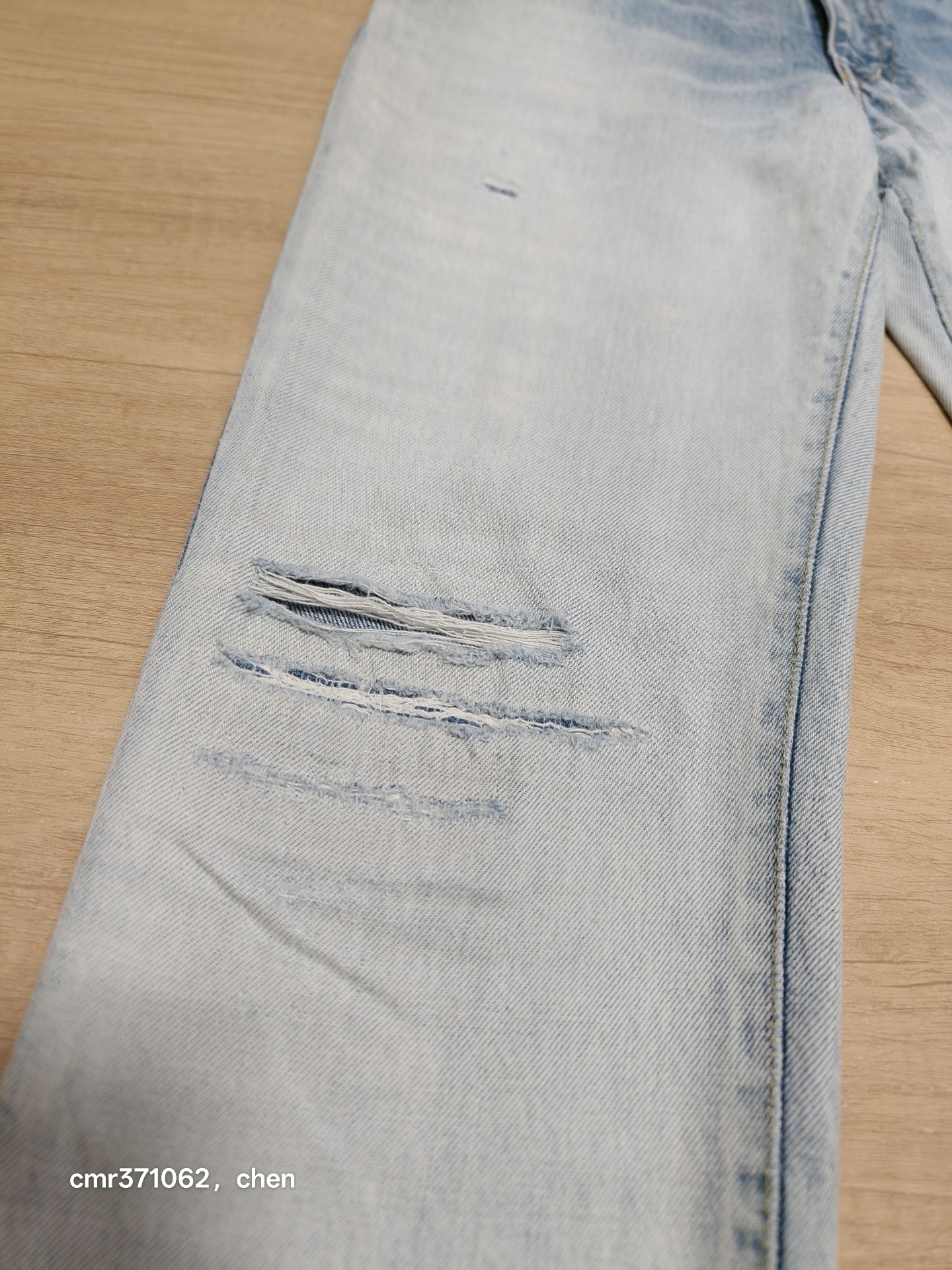 Visvim 19ss Distressed Denim Jeans — label