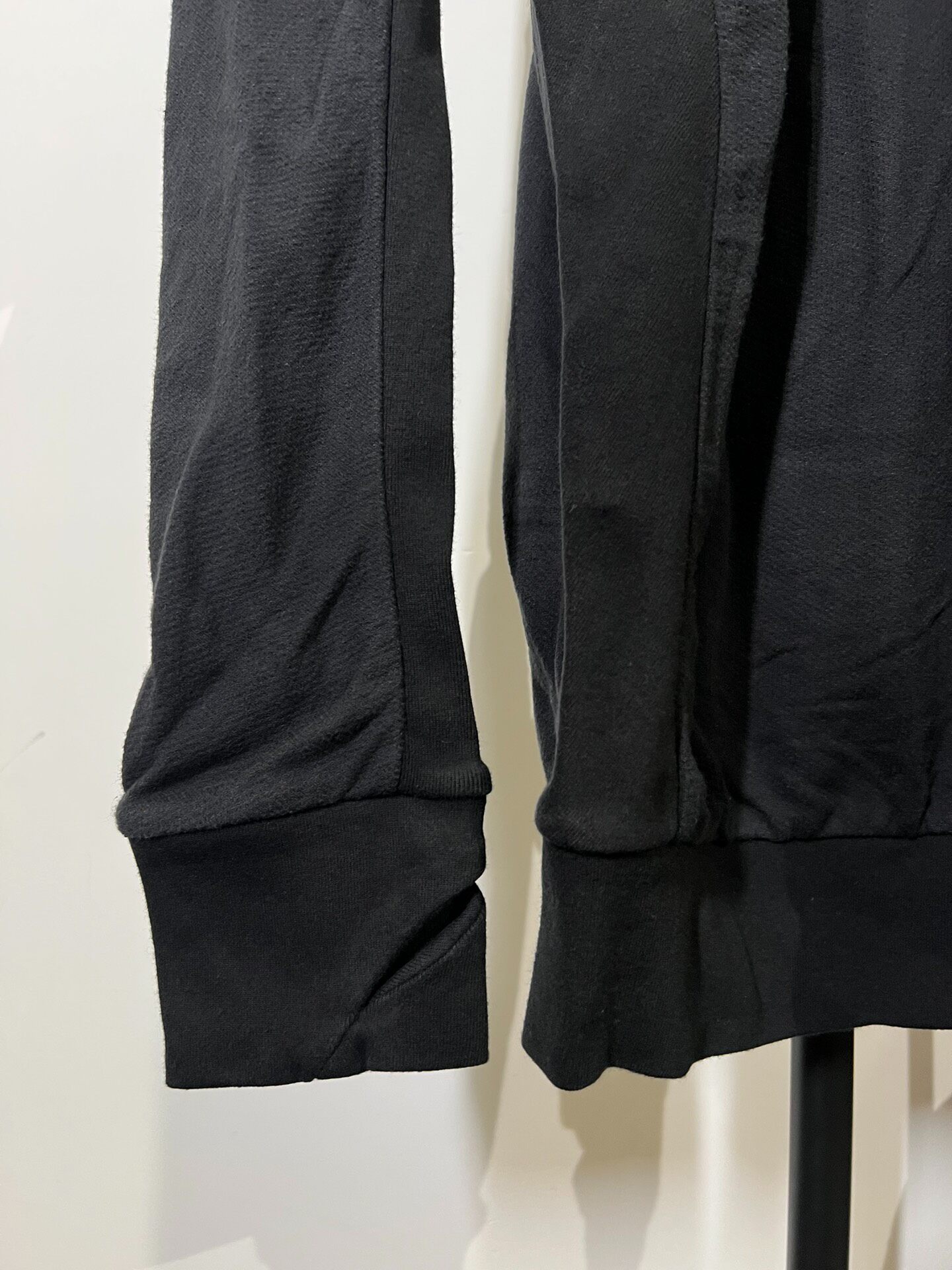 Boris Bidjan Saberi 11 Sweatshirt — label