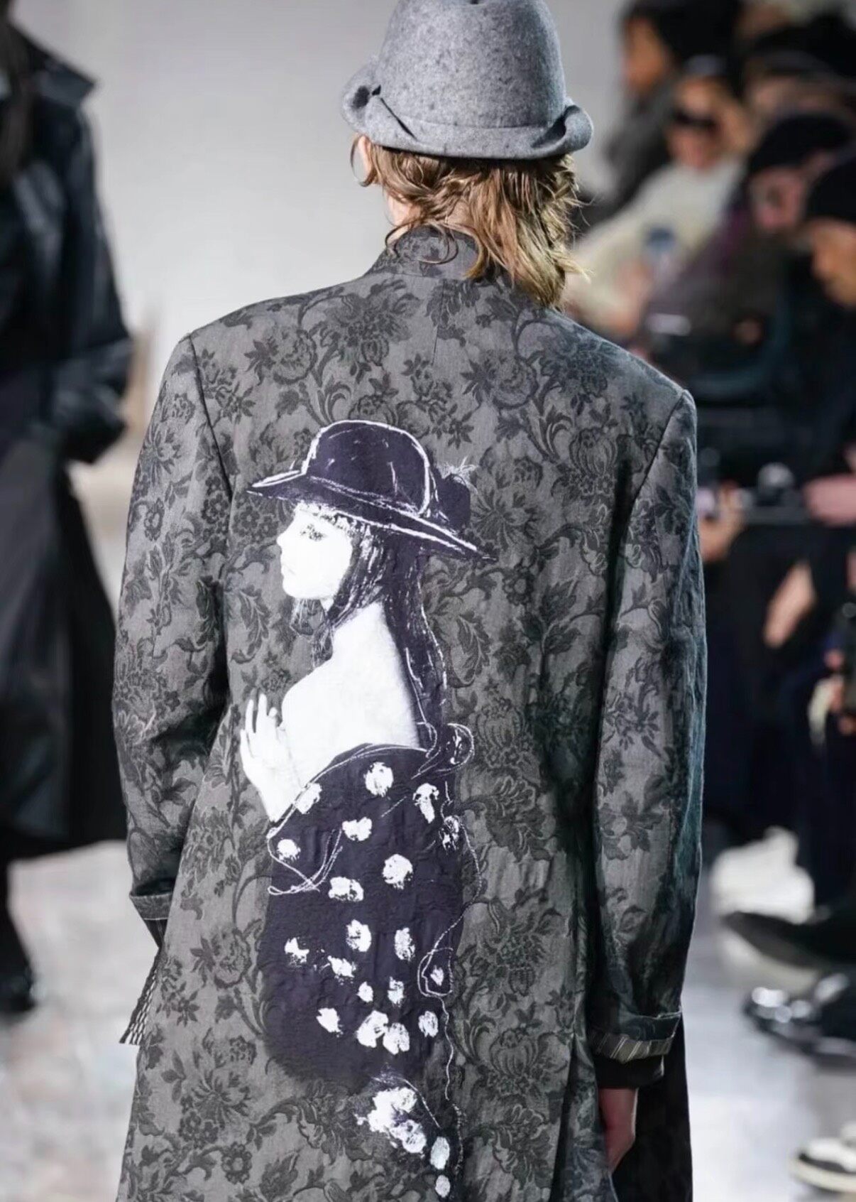 Yohji Yamamoto 24AW Rocky Portrait Coat — label