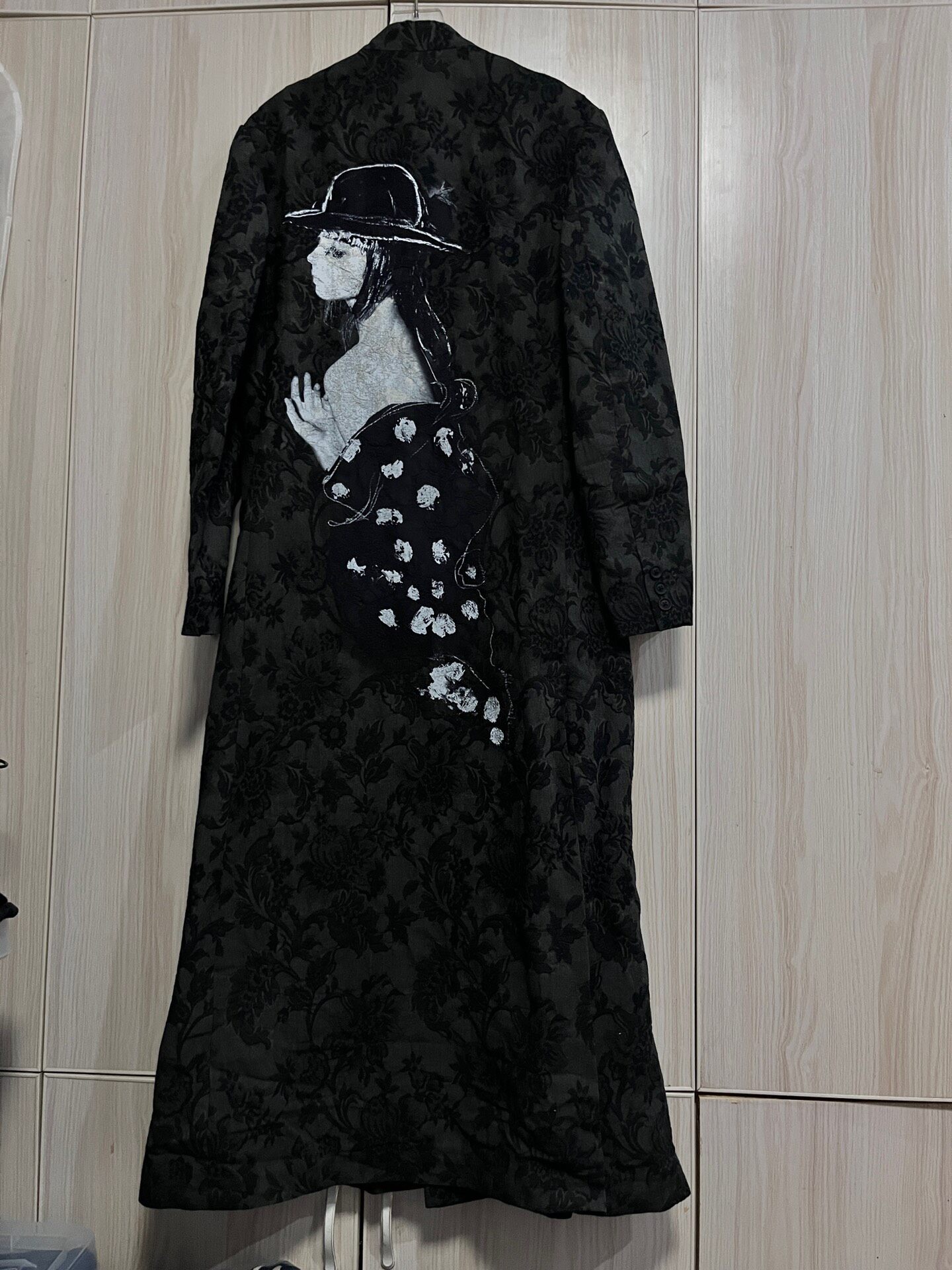 Yohji Yamamoto 24AW Rocky Portrait Coat — front