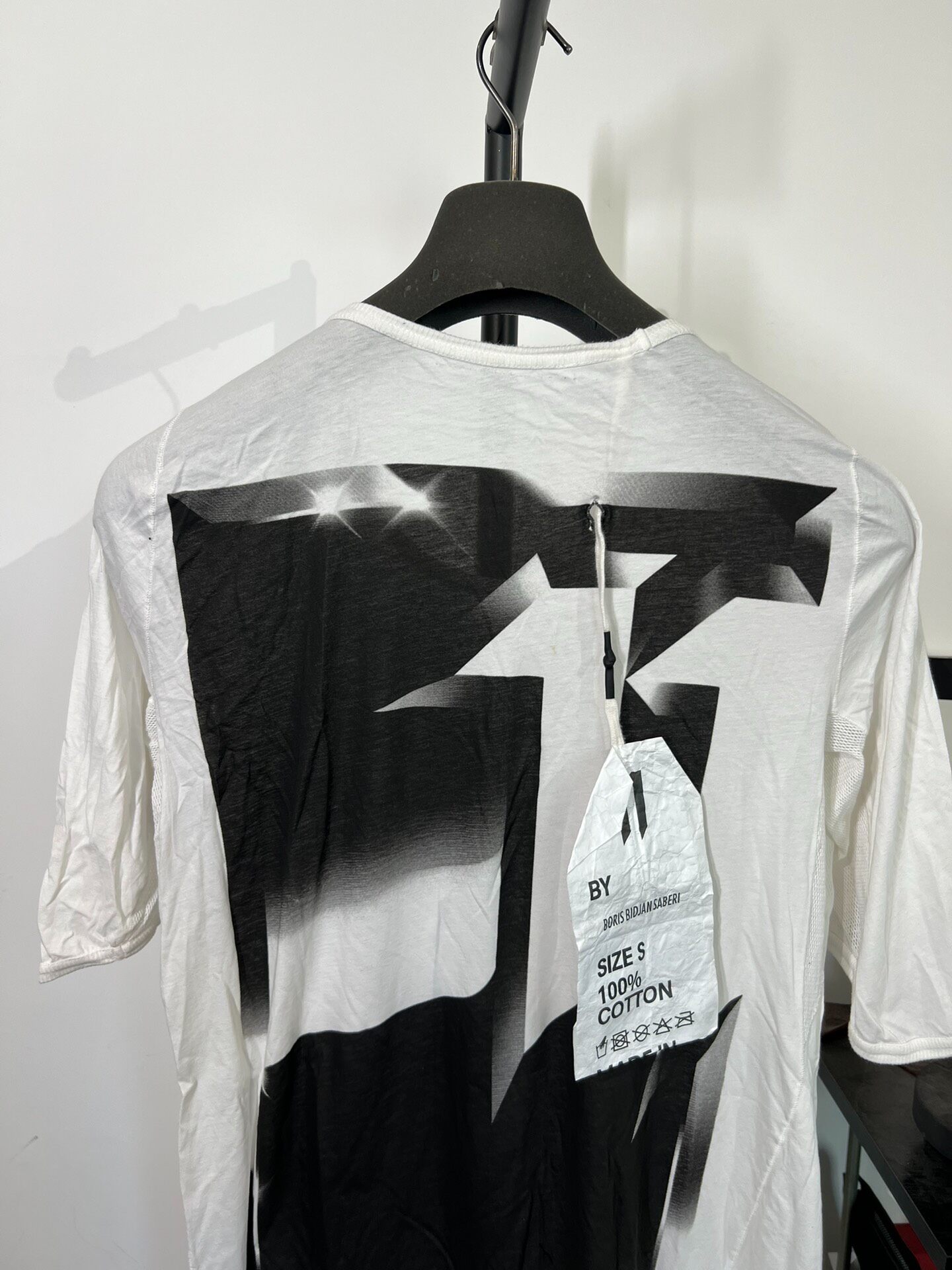 11 by Boris Bidjan Saberi Graphic T-Shirt — detail