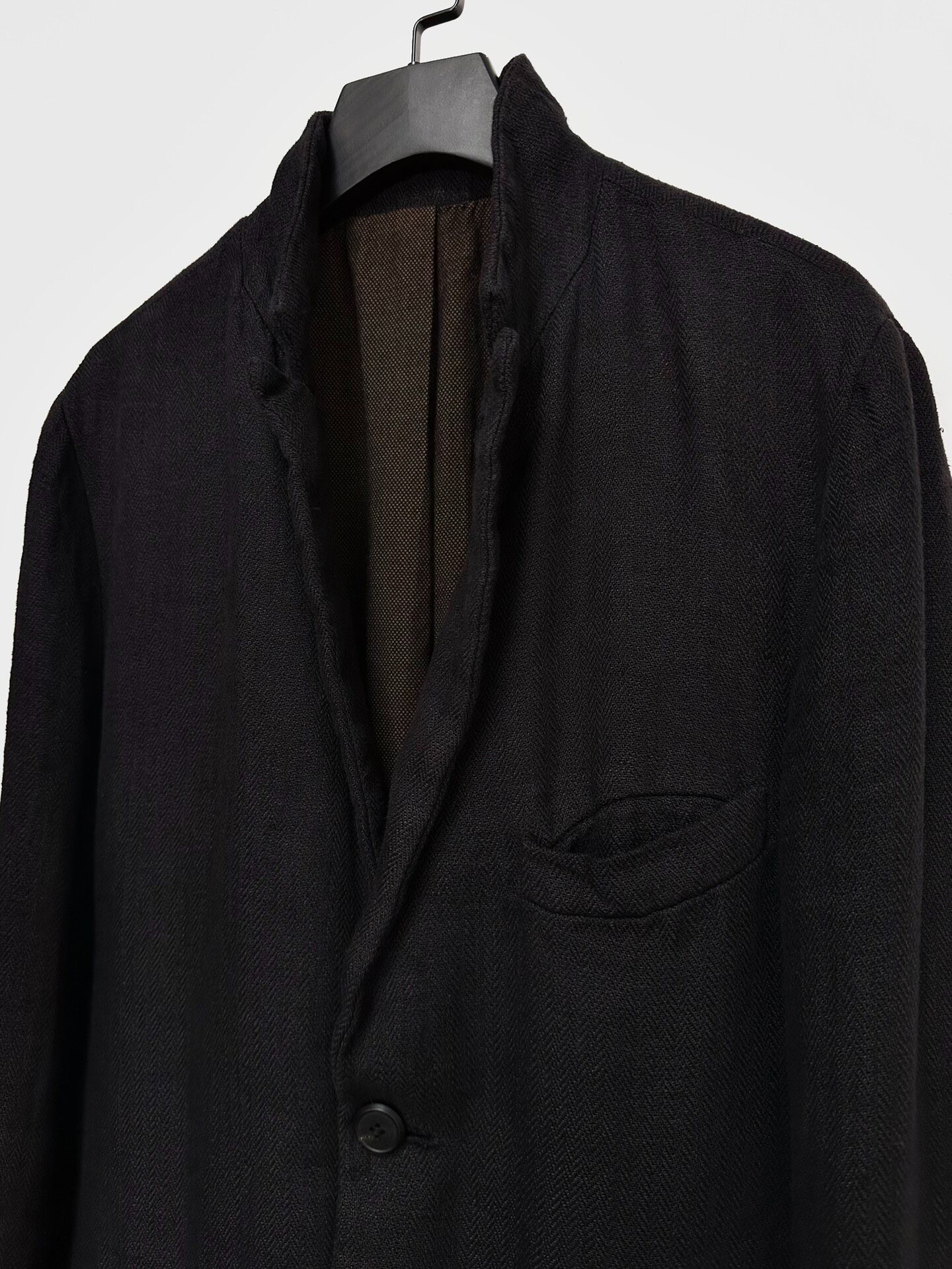 Geoffrey B.Small Limited Linen Wool Blazer — label
