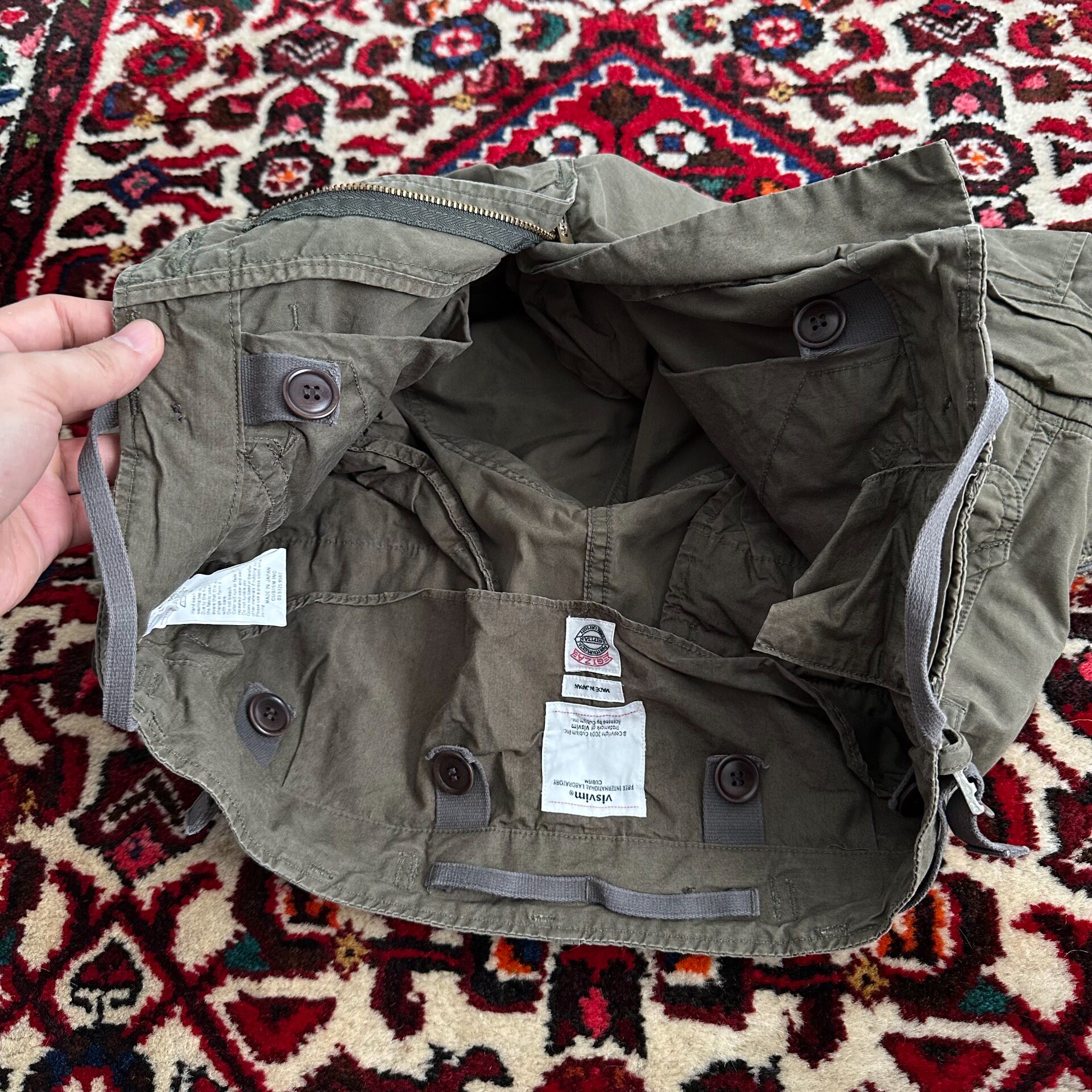 Visvim 18ss Eiger Sanction Shorts — label