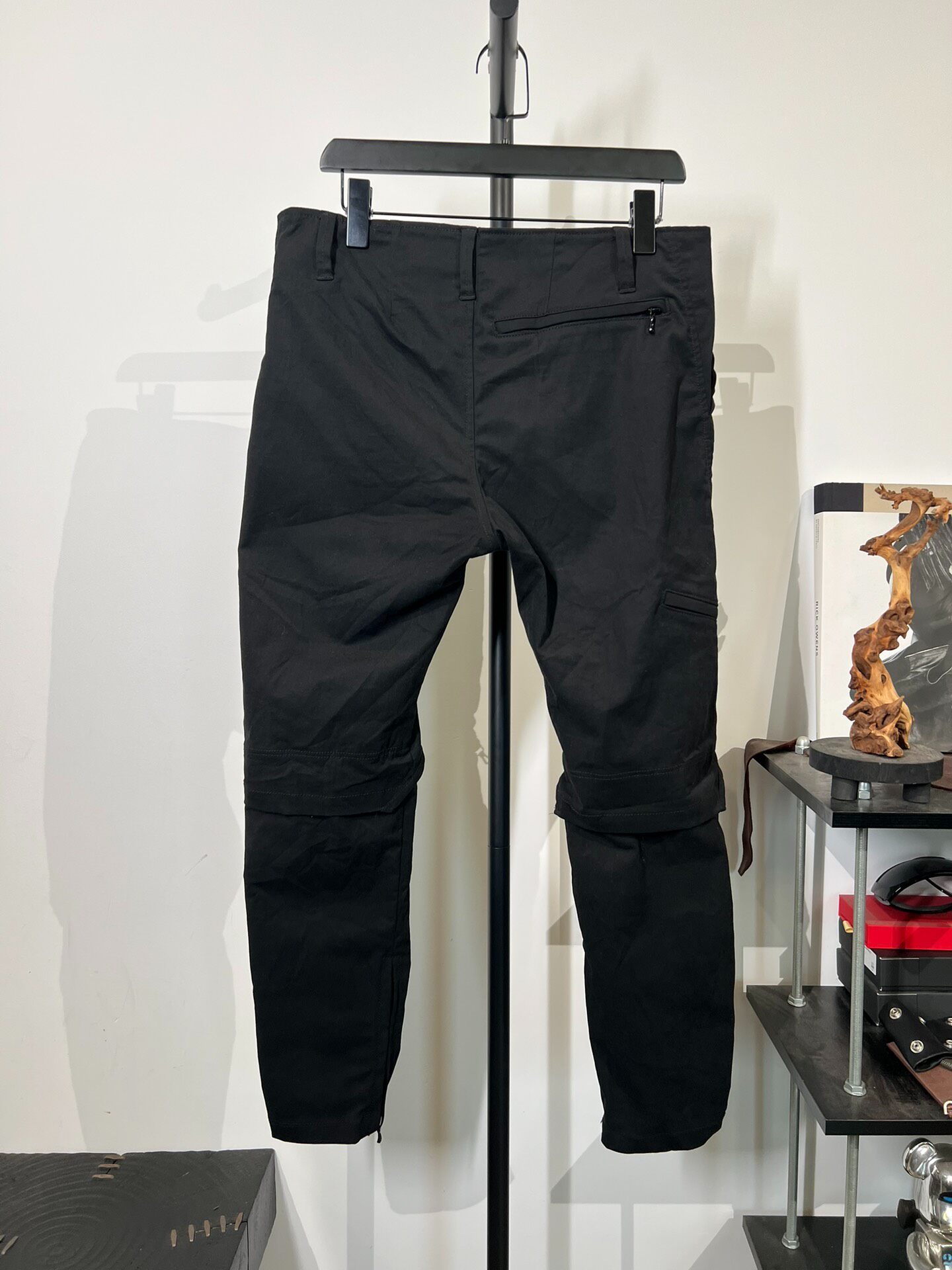 Julius_7 Hollow Slim Trousers — front
