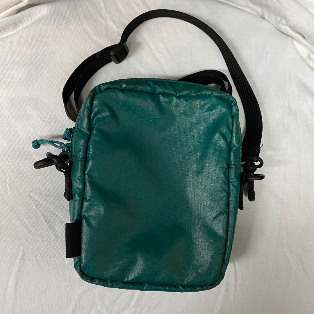Supreme 43rd Teal Nylon Crossbody Bag — detail