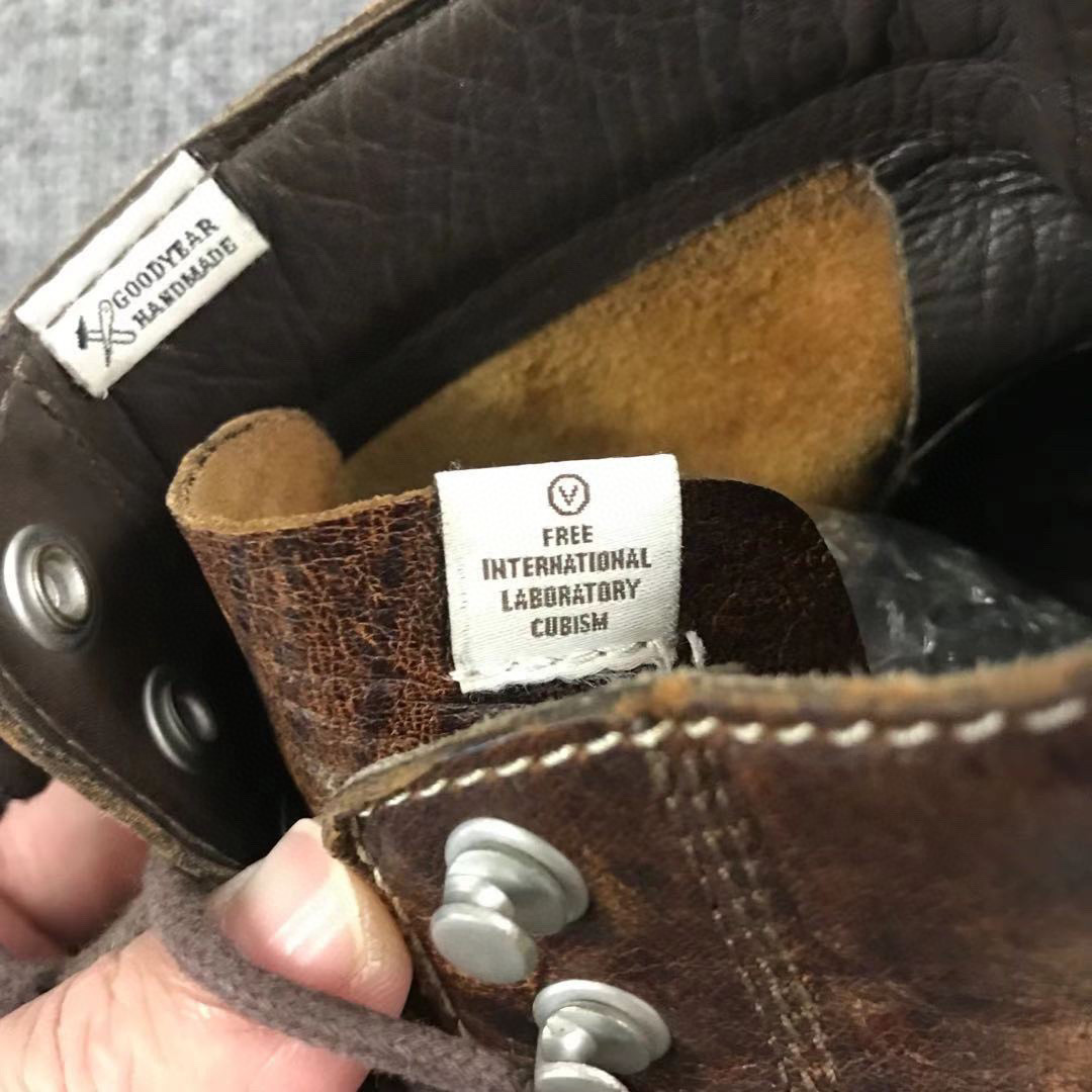 Visvim Virgil Boots 01 Vintage — label