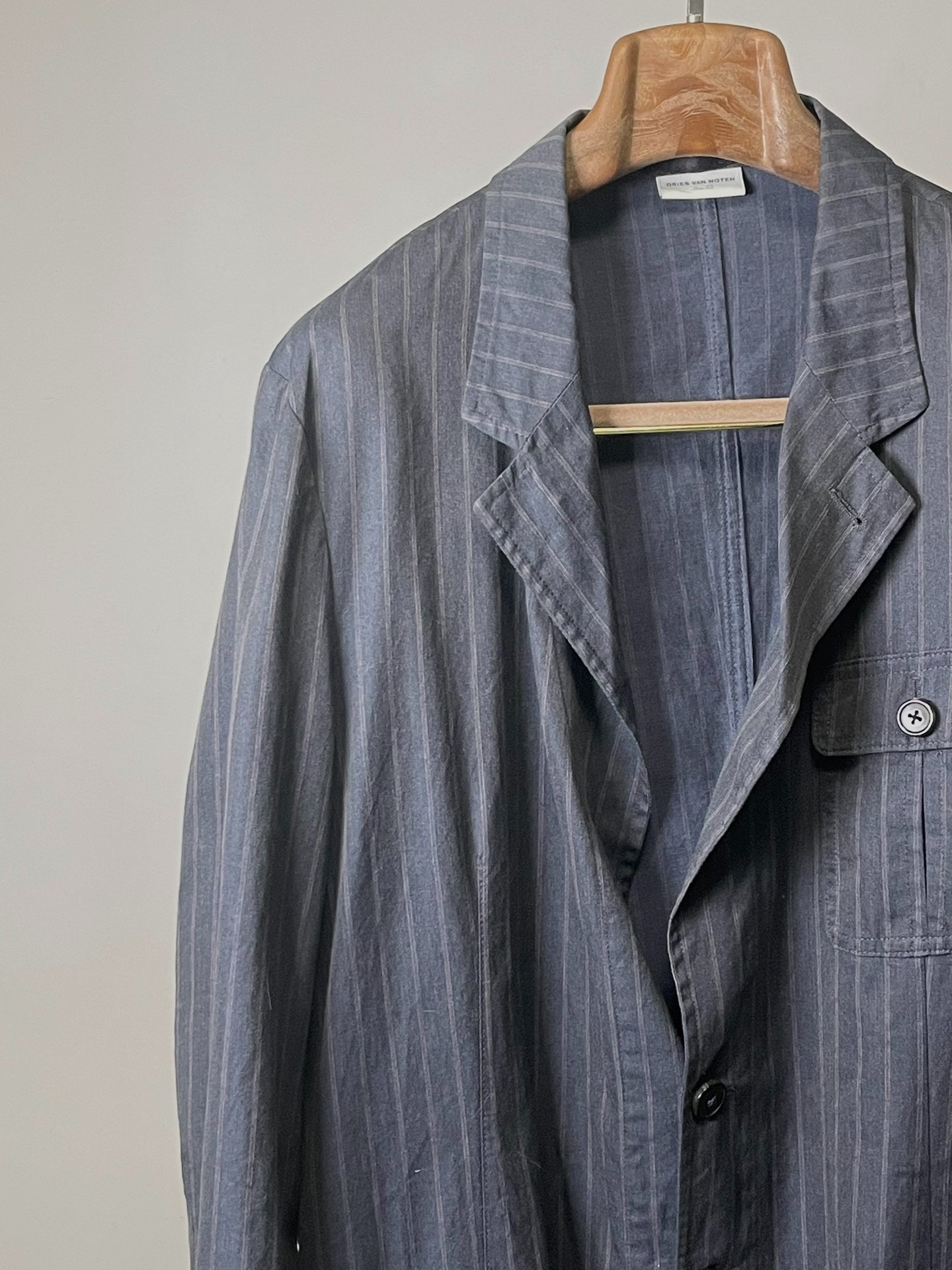 Dries Van Noten Gray Striped Blazer — detail