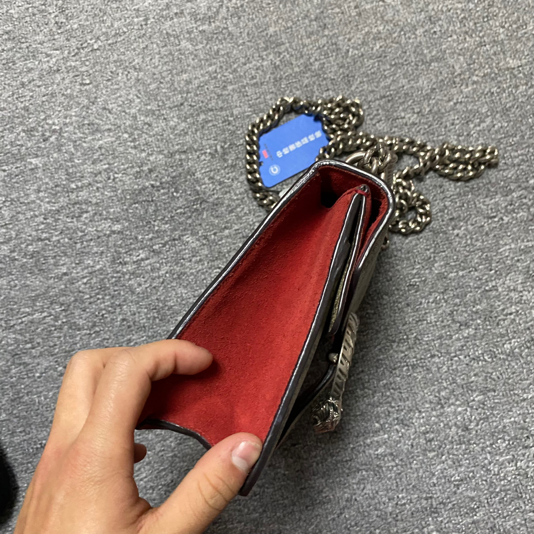 Gucci Dionysus Monogram Bag — label