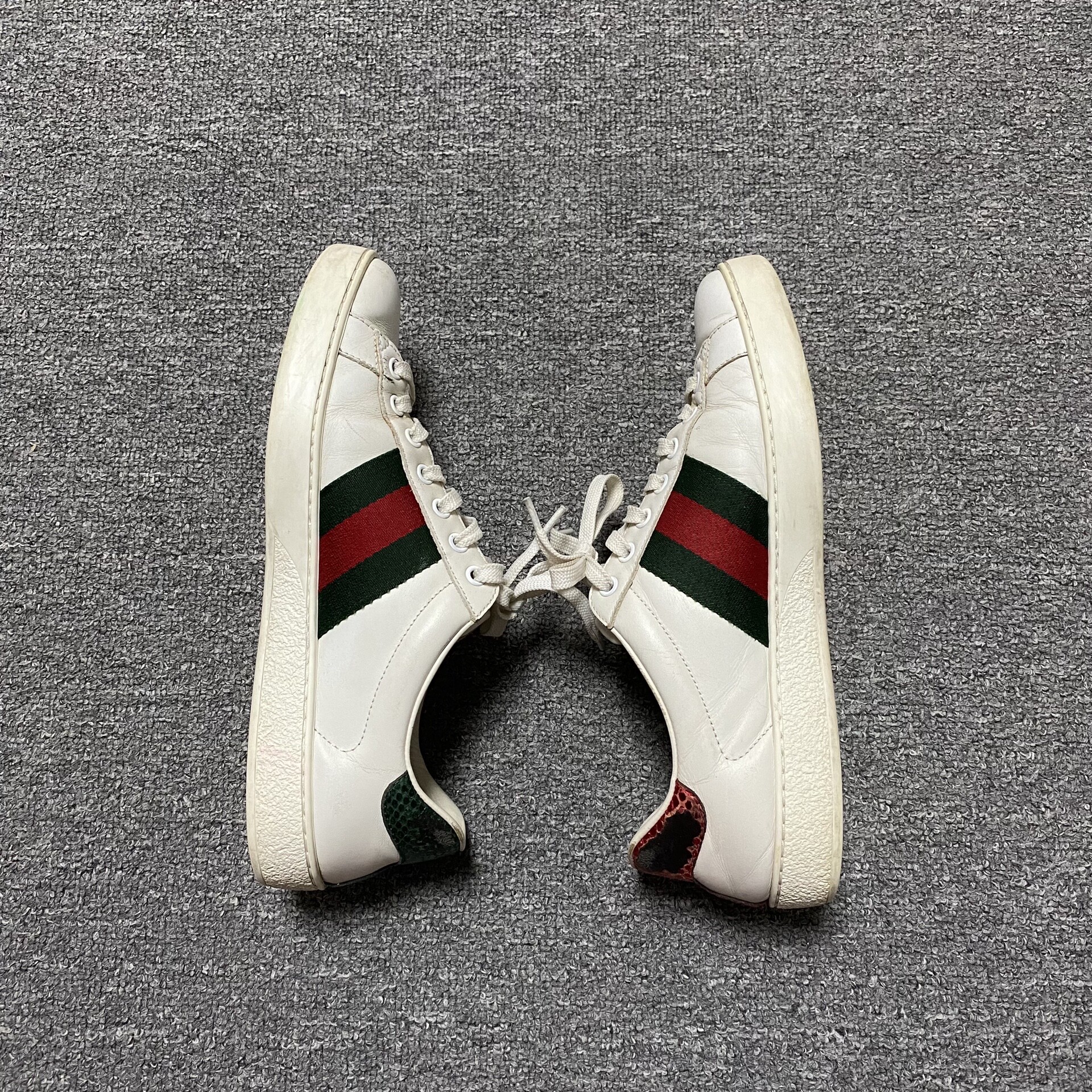 Gucci White Bee-embroidered Sneakers — back