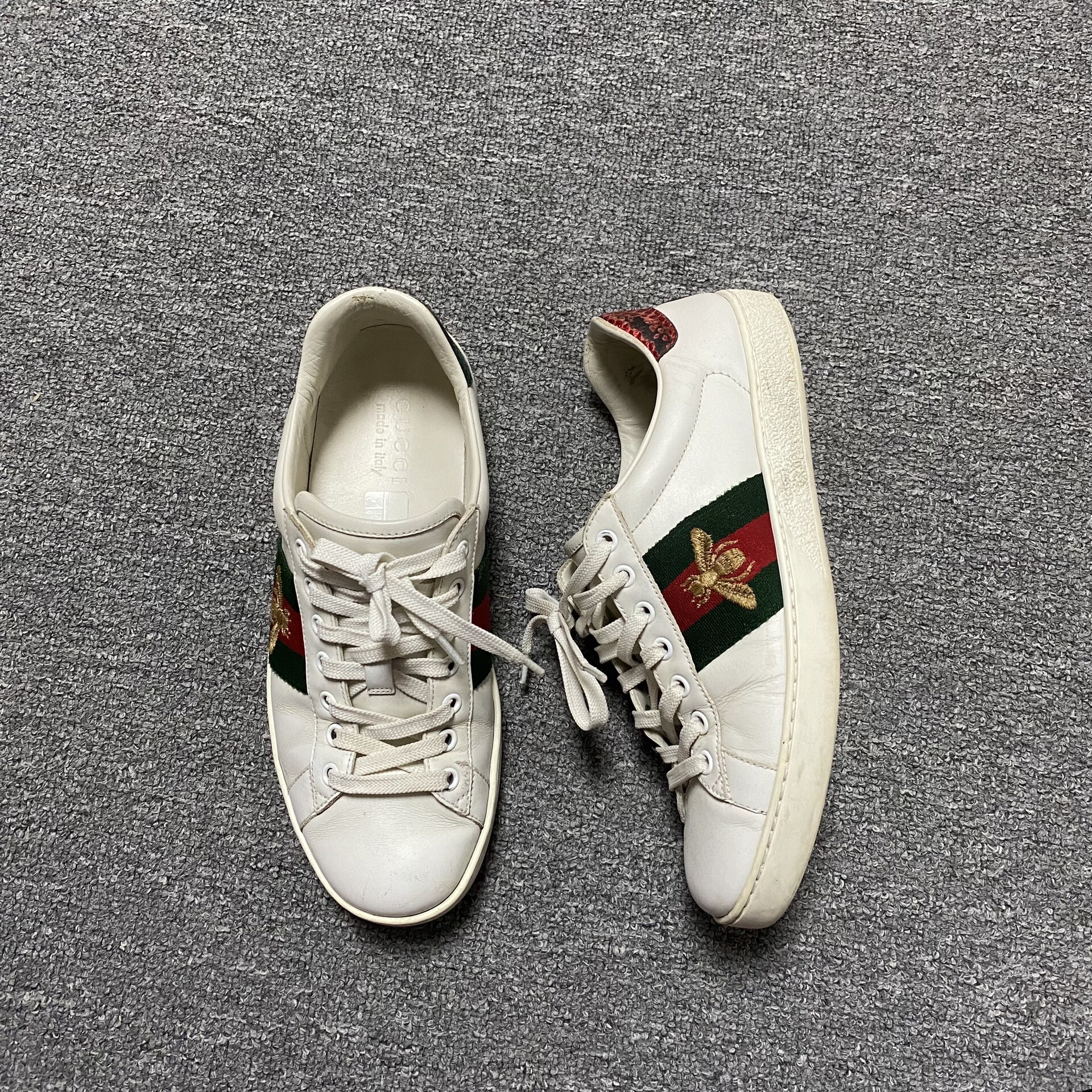 Gucci White Bee-embroidered Sneakers