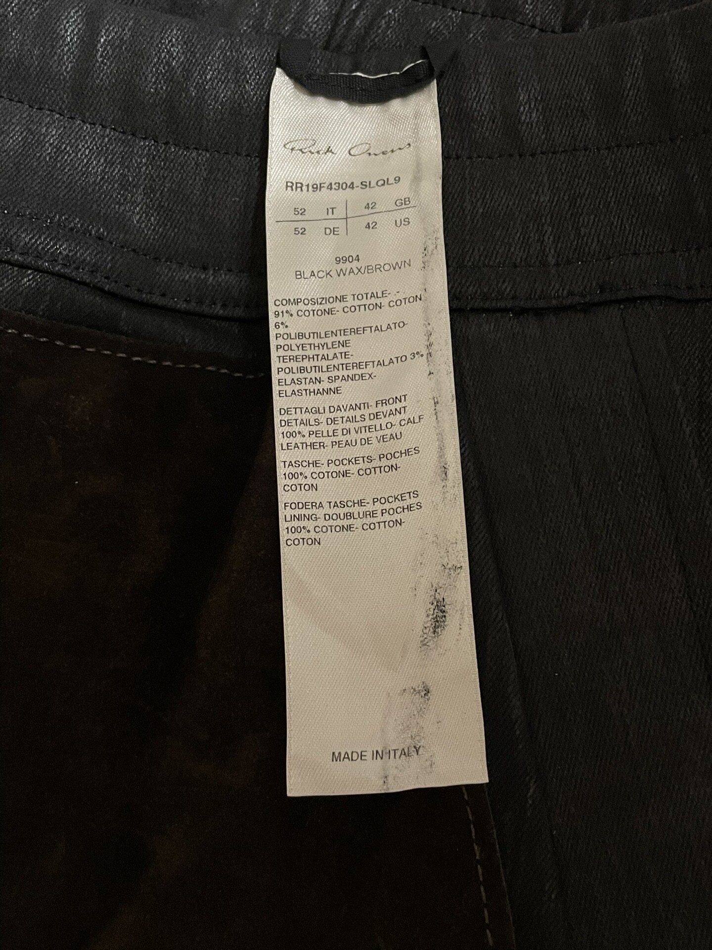 Rick Owens Waxed Cargo Pants — detail