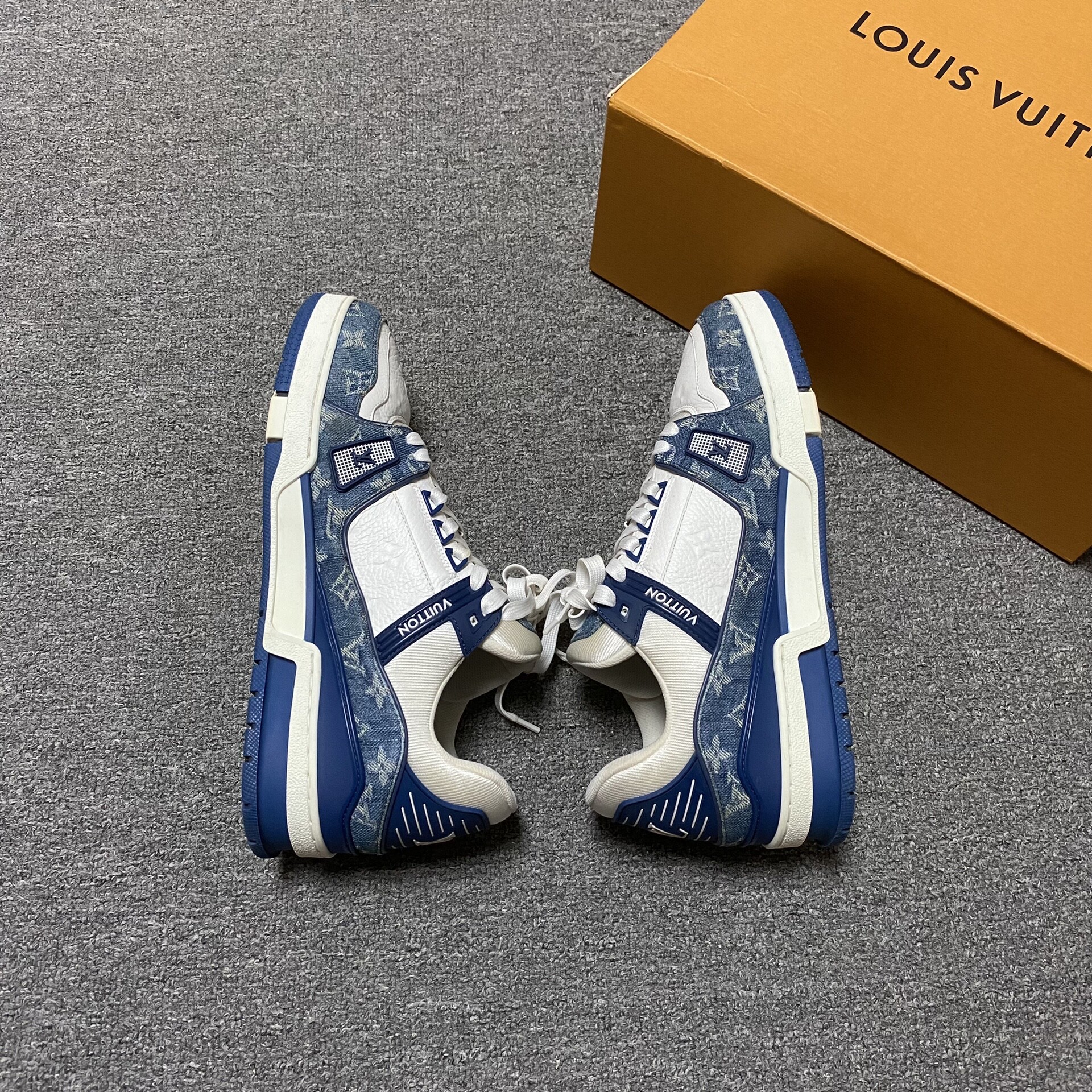 Louis Vuitton Blue Denim Trainers — label