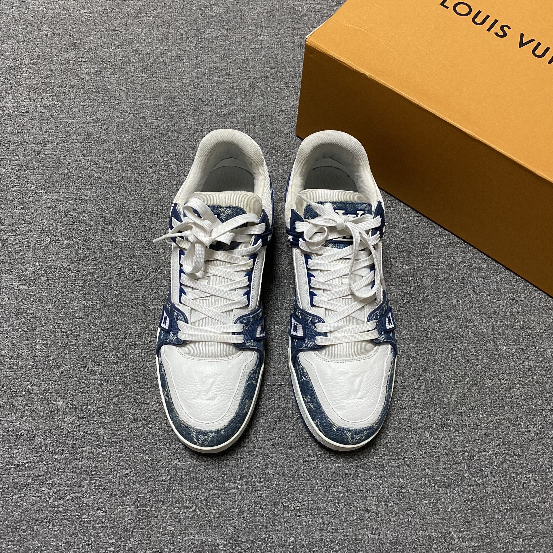 Louis Vuitton Blue Denim Trainers — detail