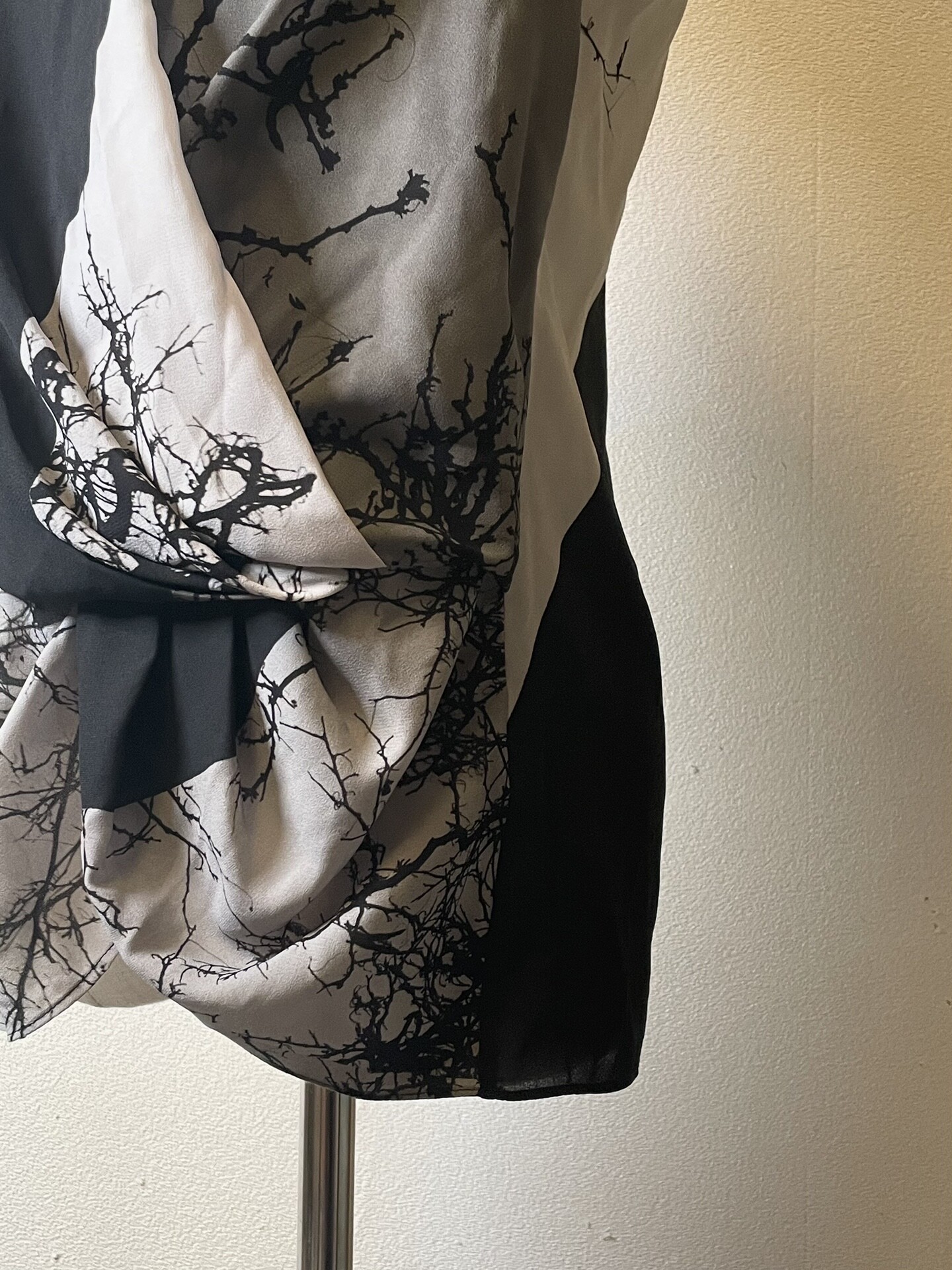 Helmut Lang F/W12 Strapless Wrap Top — label