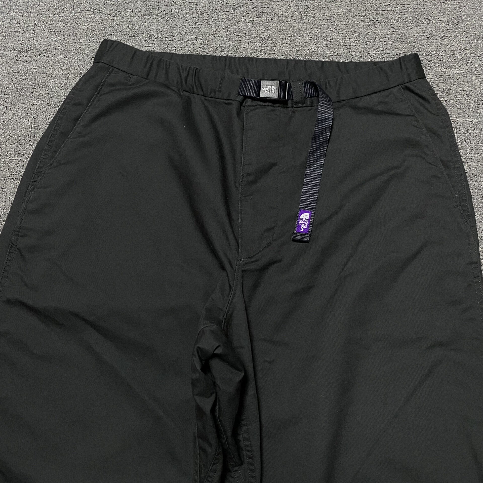 The North Face Wide Tapered Pants — detail