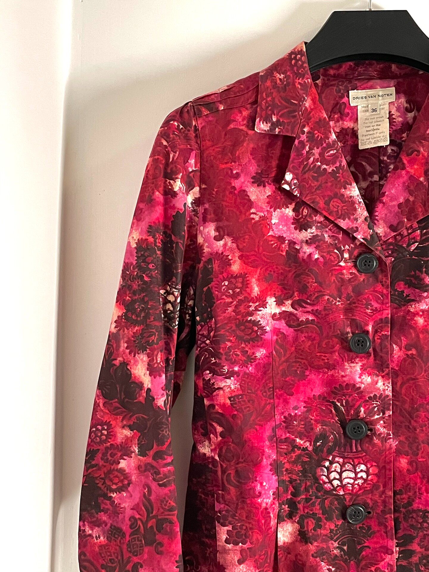 Dries Van Noten 1999 Floral Short Jacket — label